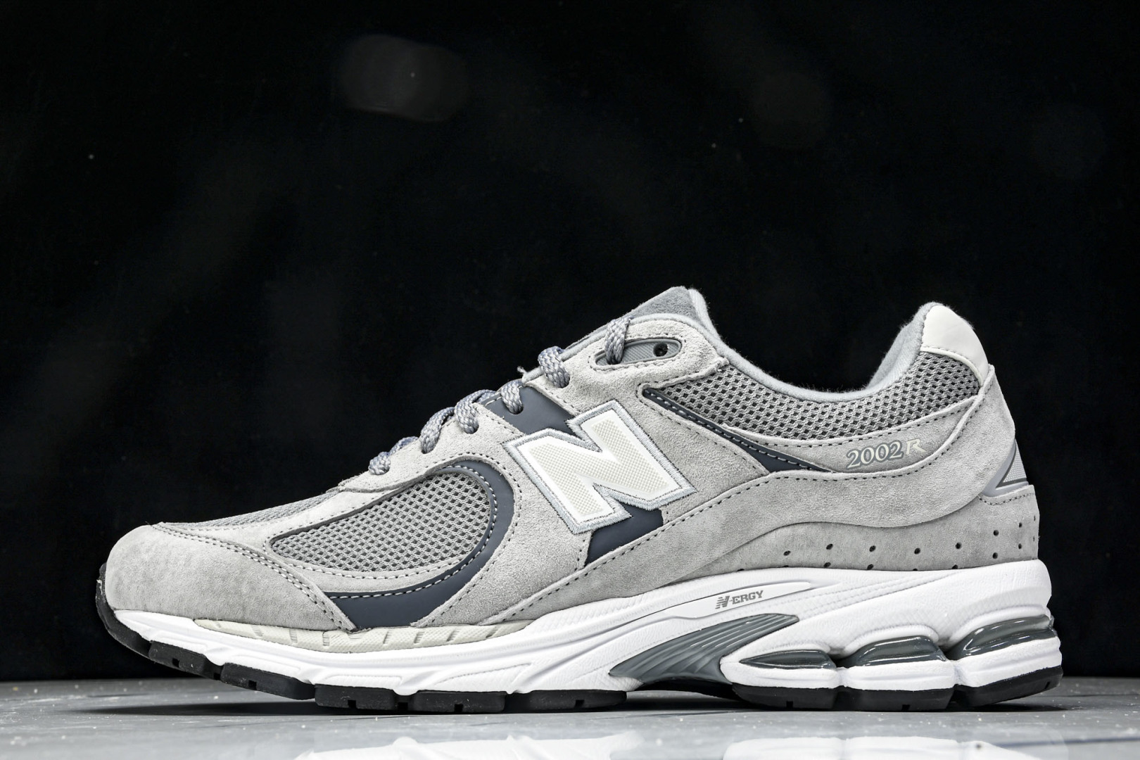  纯原 New Balance NB 2002R 灰色 M2002RST 尺码 36 37 37.5 3