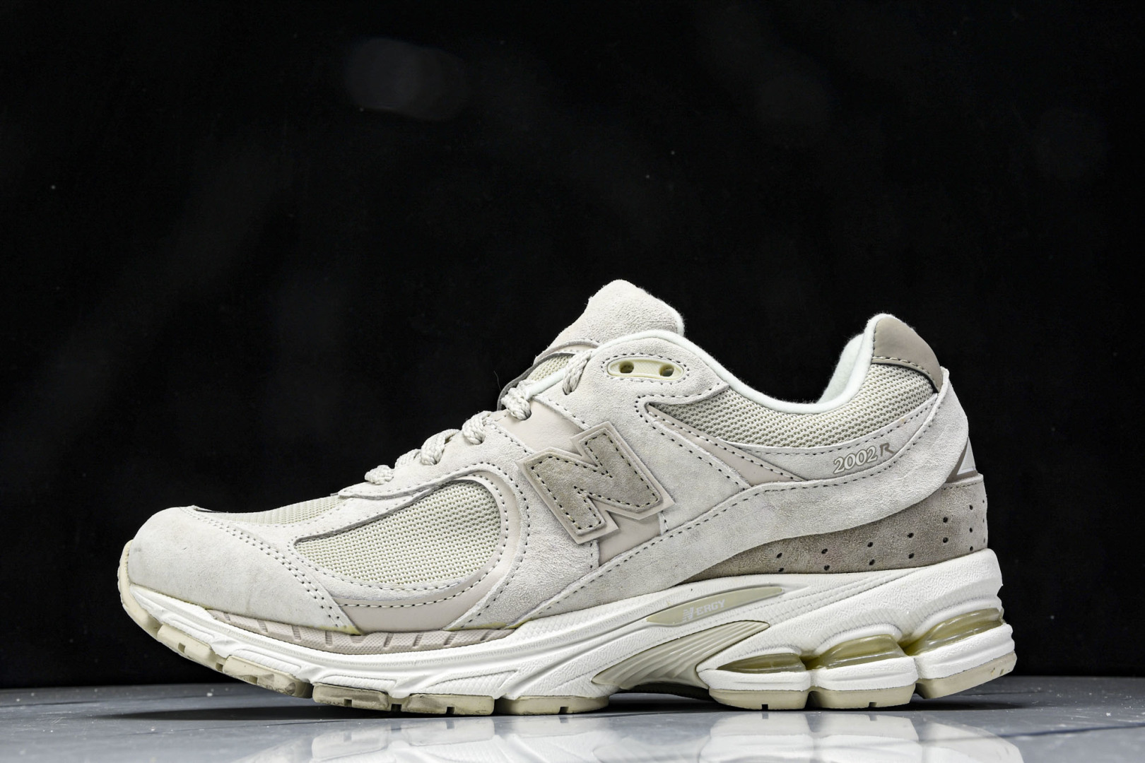  纯原 New Balance NB 2002R 米灰色 M2002RJN 尺码 36 37 37.5 