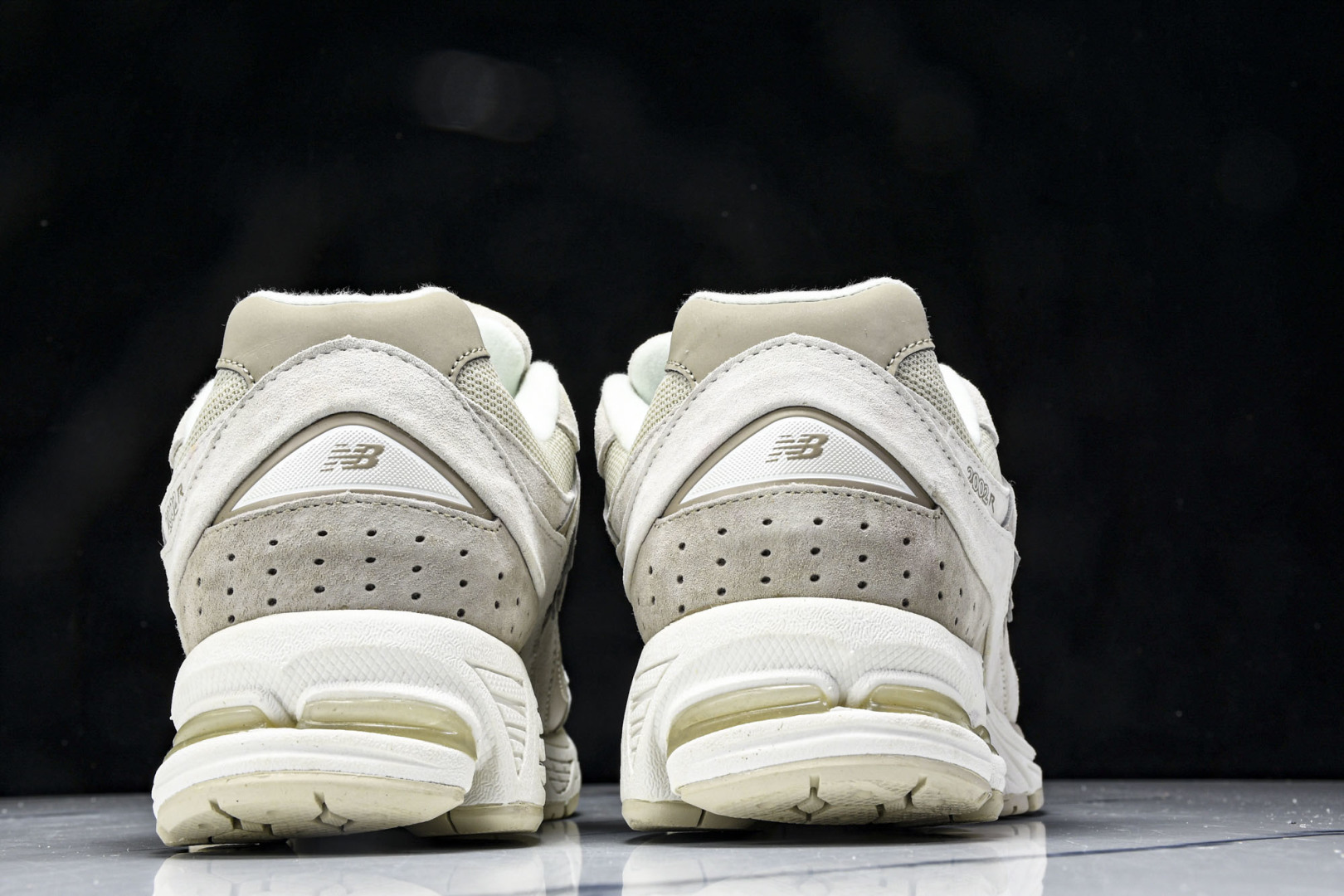  纯原 New Balance NB 2002R 米灰色 M2002RJN 尺码 36 37 37.5 