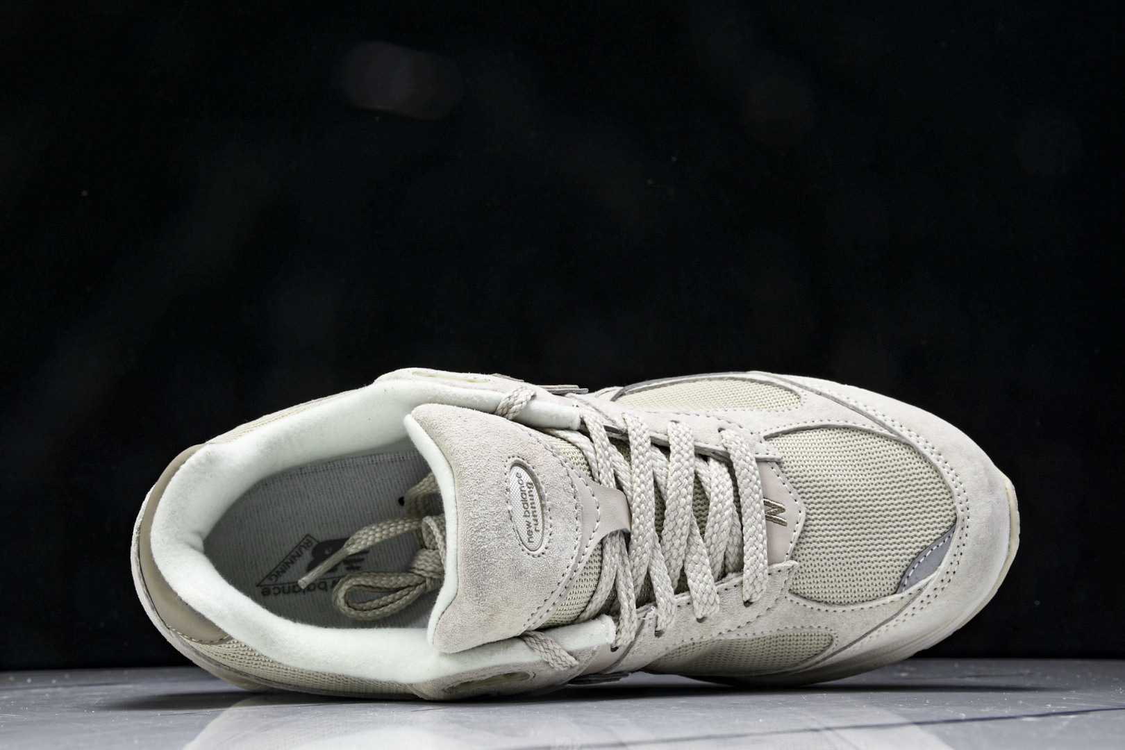  纯原 New Balance NB 2002R 米灰色 M2002RJN 尺码 36 37 37.5 