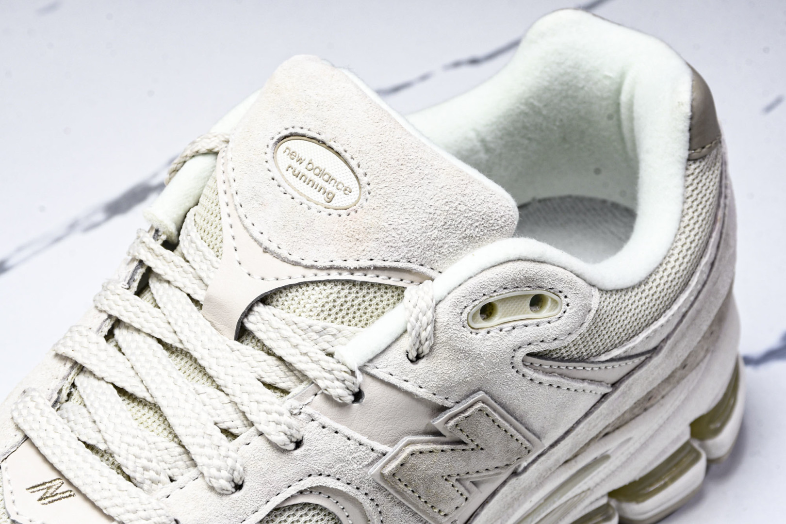 纯原 New Balance NB 2002R 米灰色 M2002RJN 尺码 36 37 37.5 
