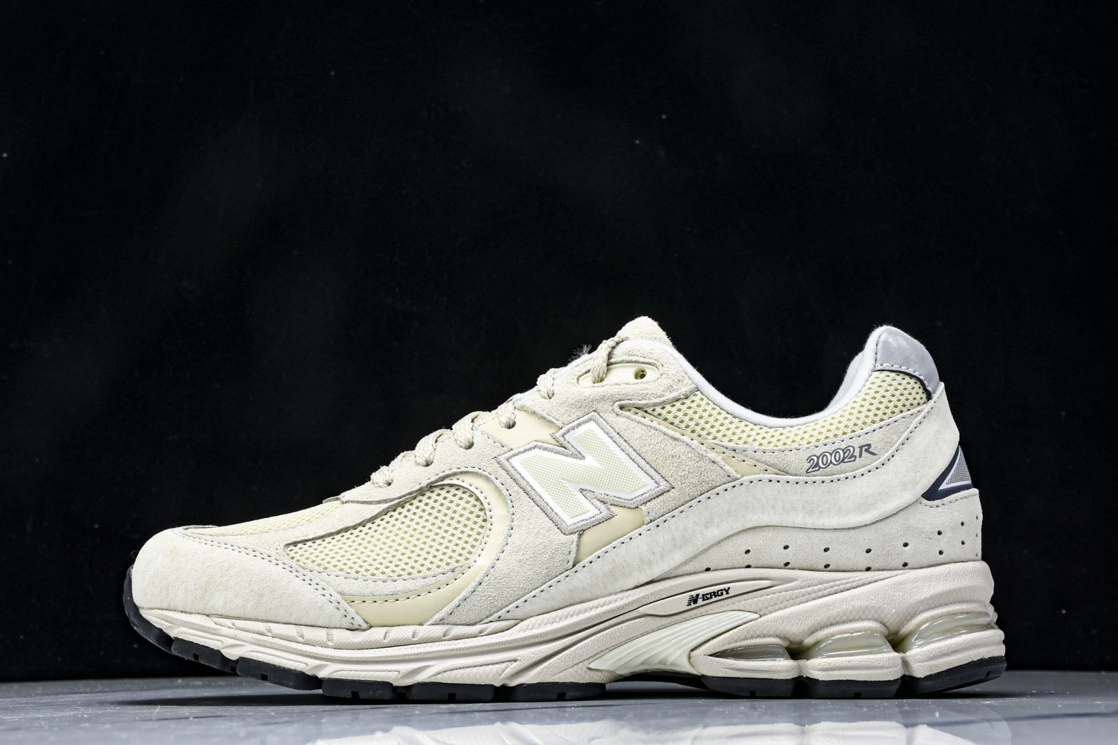  纯原 New Balance NB 2002R 奶杏色 ML2002RE 尺码 36 37 37.5 