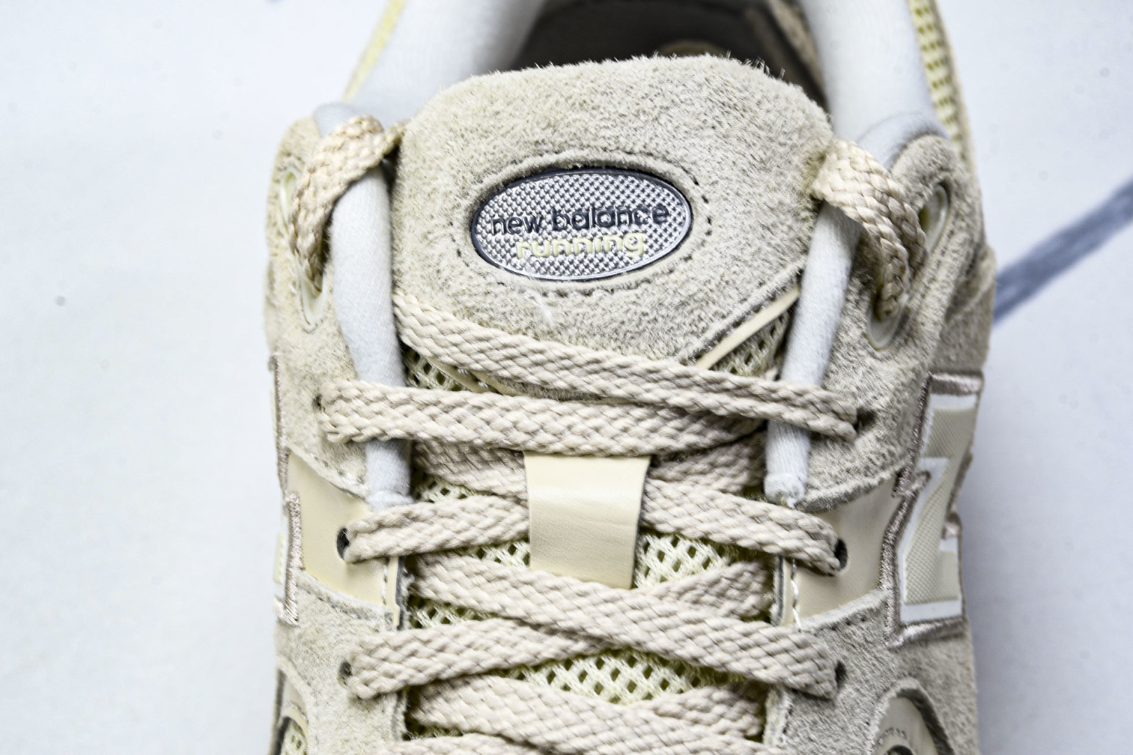  纯原 New Balance NB 2002R 奶杏色 ML2002RE 尺码 36 37 37.5 