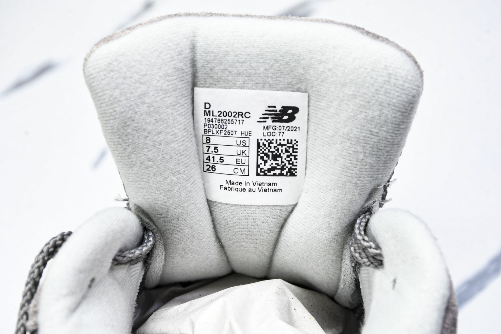  纯原 New Balance NB 2002R 浅灰色  ML2002RC 尺码 36 37 37.5