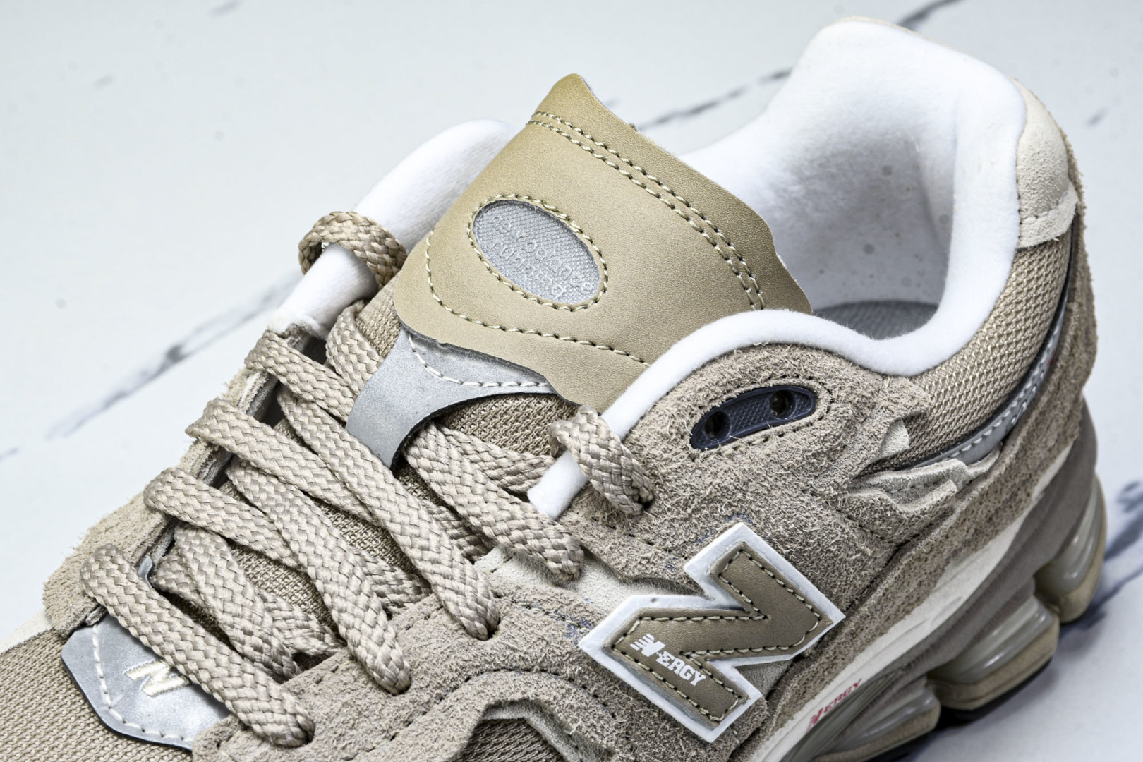  纯原 New Balance NB 2002R 浅卡其 M2002RDL 尺码 36 37 37.5 