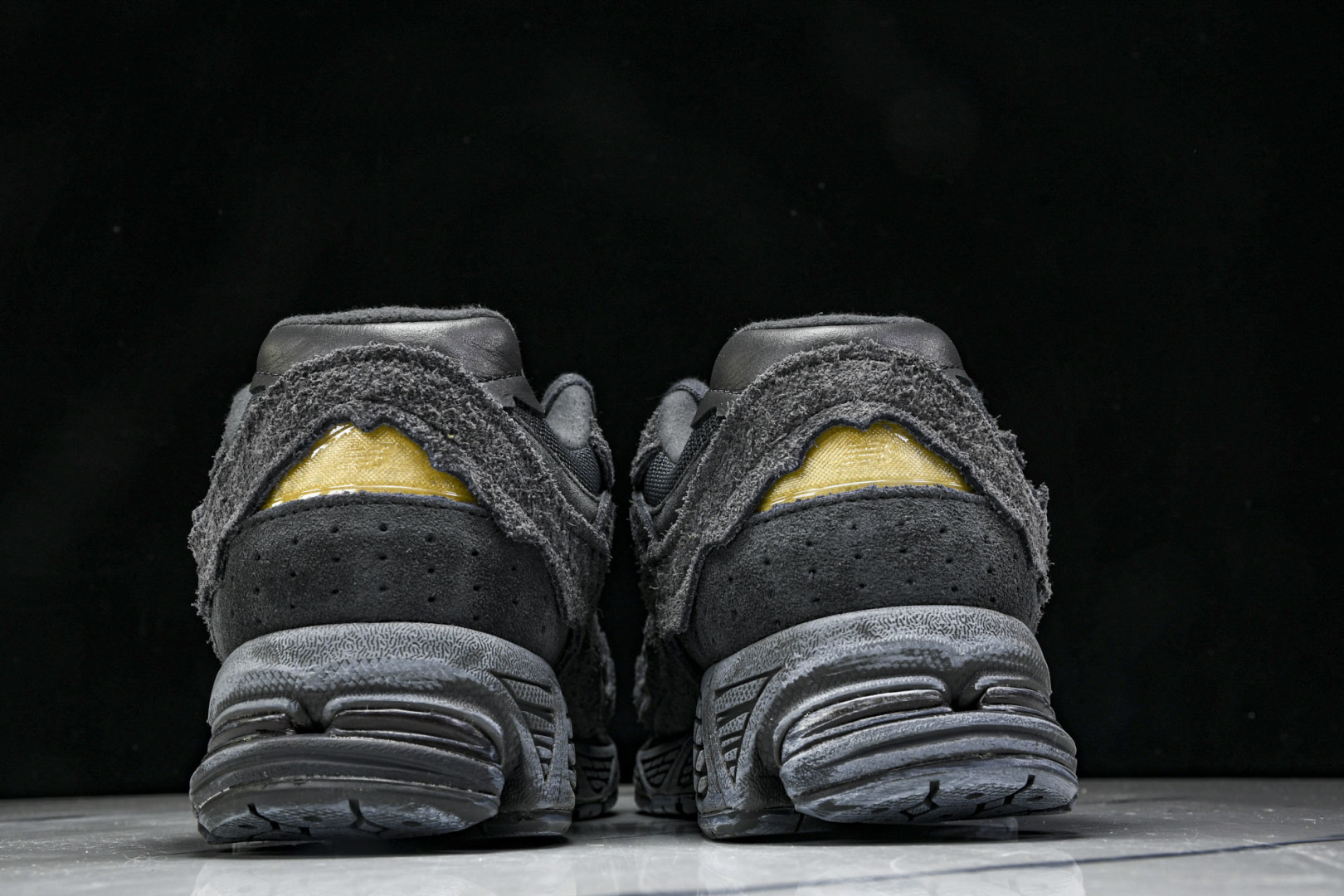  纯原 New Balance NB 2002R 深灰色 M2002RDB 尺码 36 37 37.5 