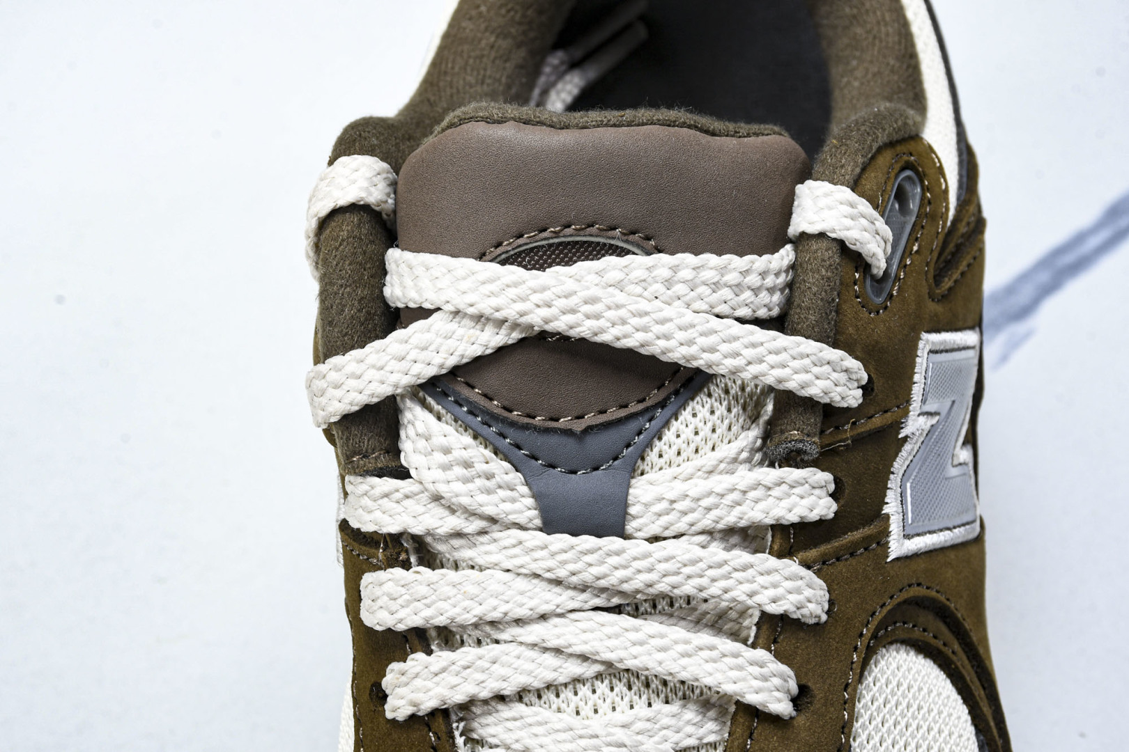  纯原 New Balance NB 2002R 棕灰  M2002RHS 尺码 36 37 37.5 