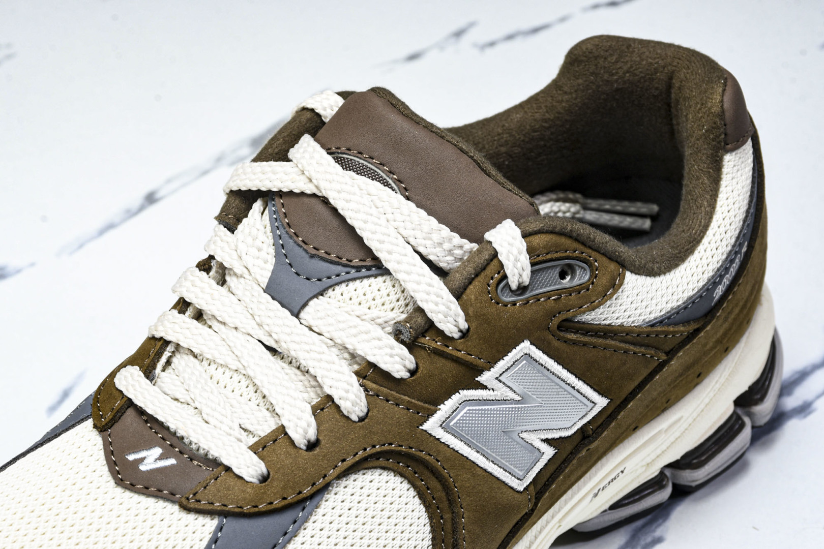  纯原 New Balance NB 2002R 棕灰  M2002RHS 尺码 36 37 37.5 