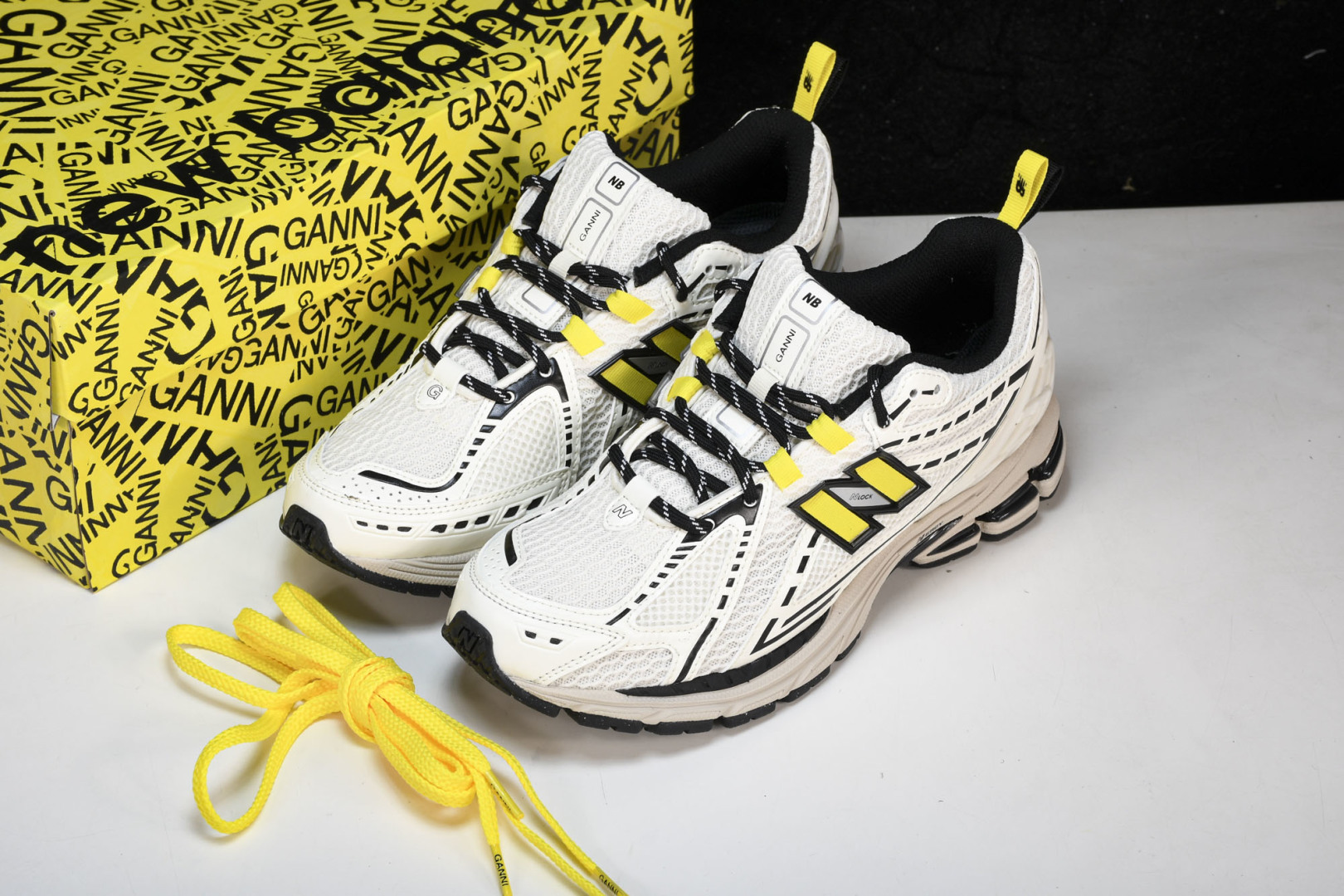  GANNI x New Balance NB 1906R 灰白 M1906RGG 尺码 36 37 3