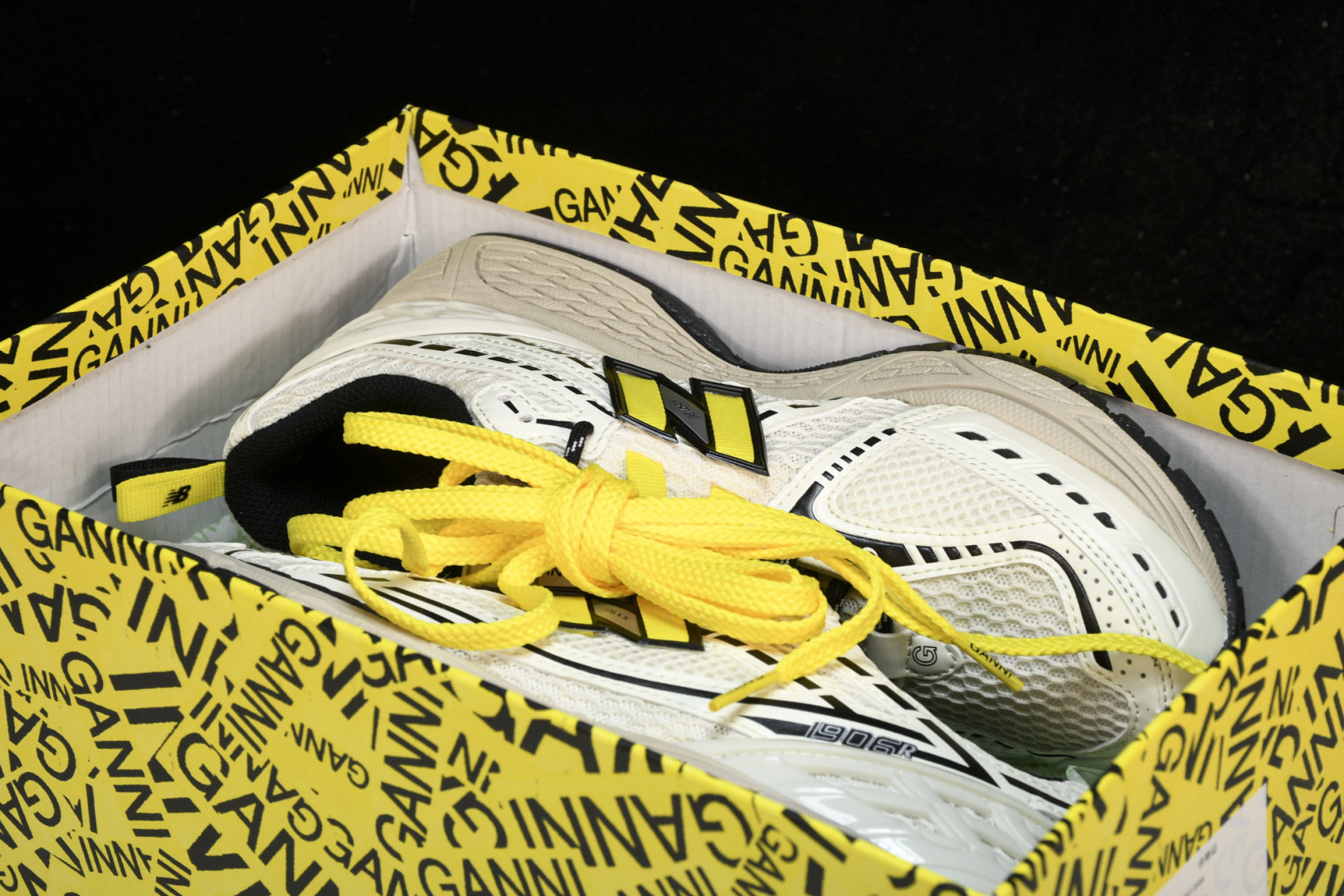  GANNI x New Balance NB 1906R 灰白 M1906RGG 尺码 36 37 3