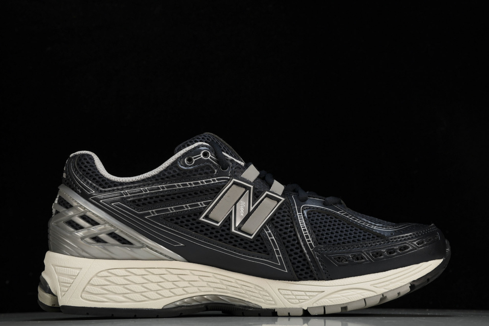  New Balance 1906系列复古老爹风休闲运动慢跑鞋 M1906RCA 尺码 36 37 37