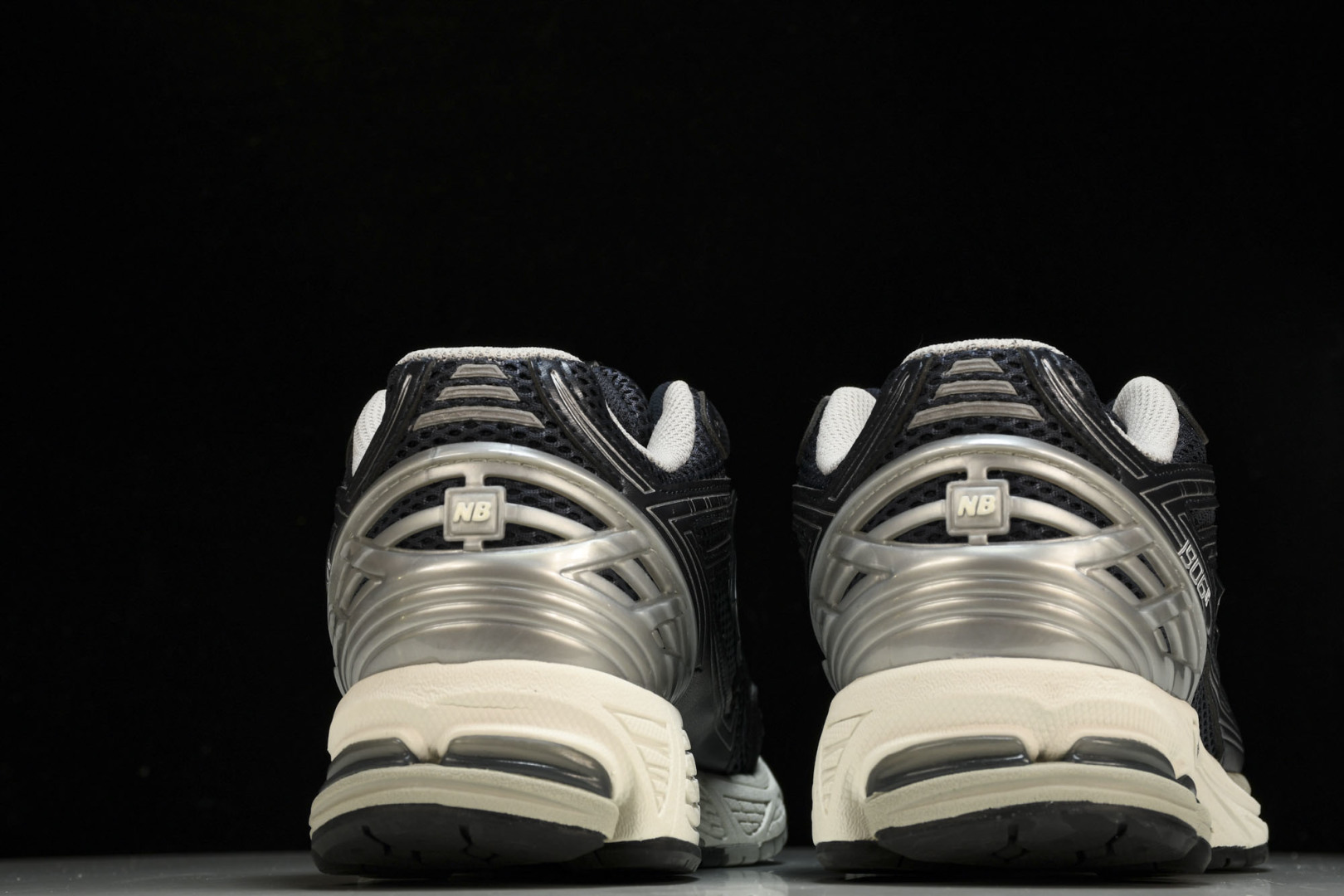  New Balance 1906系列复古老爹风休闲运动慢跑鞋 M1906RCA 尺码 36 37 37