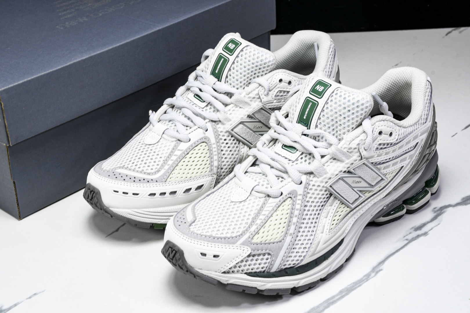  New Balance 1906系列复古老爹风休闲运动慢跑鞋 M1906RGP 尺码 36 37 37