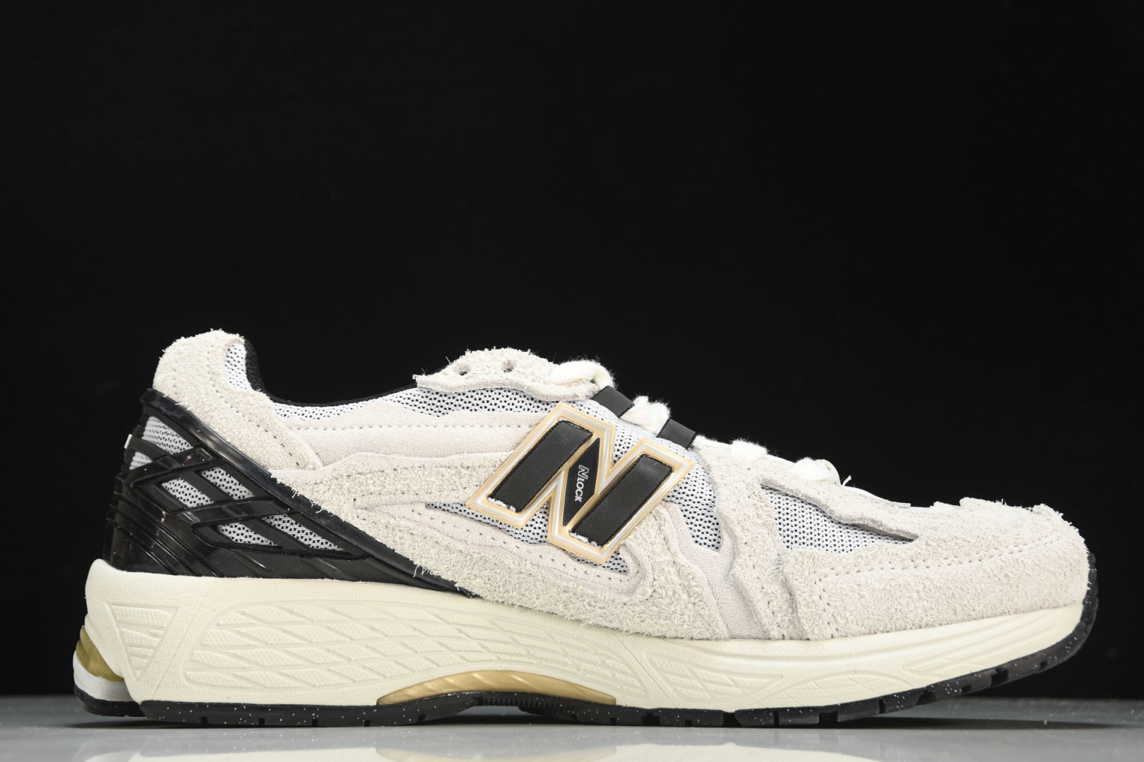  New Balance 1906系列复古老爹风休闲运动慢跑鞋 M1906RR 尺码 36 37 37.