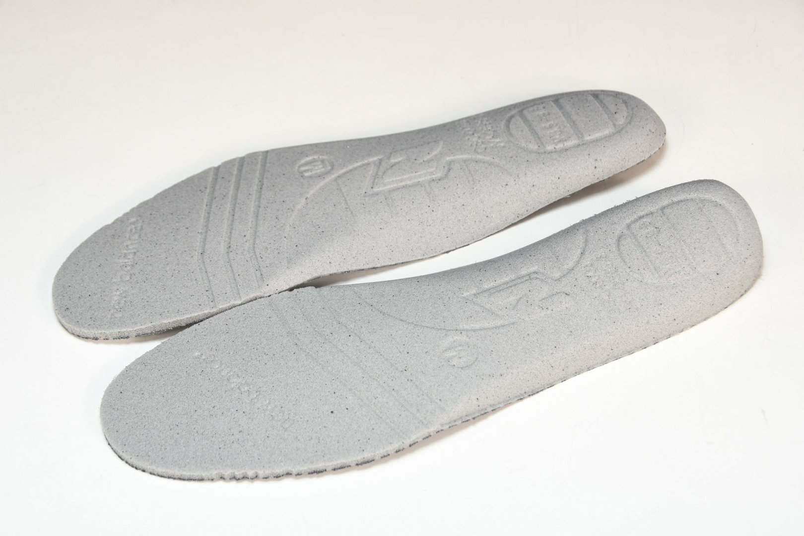  New Balance 1906系列复古老爹风休闲运动慢跑鞋 M1906RU 尺码 36 37 37.