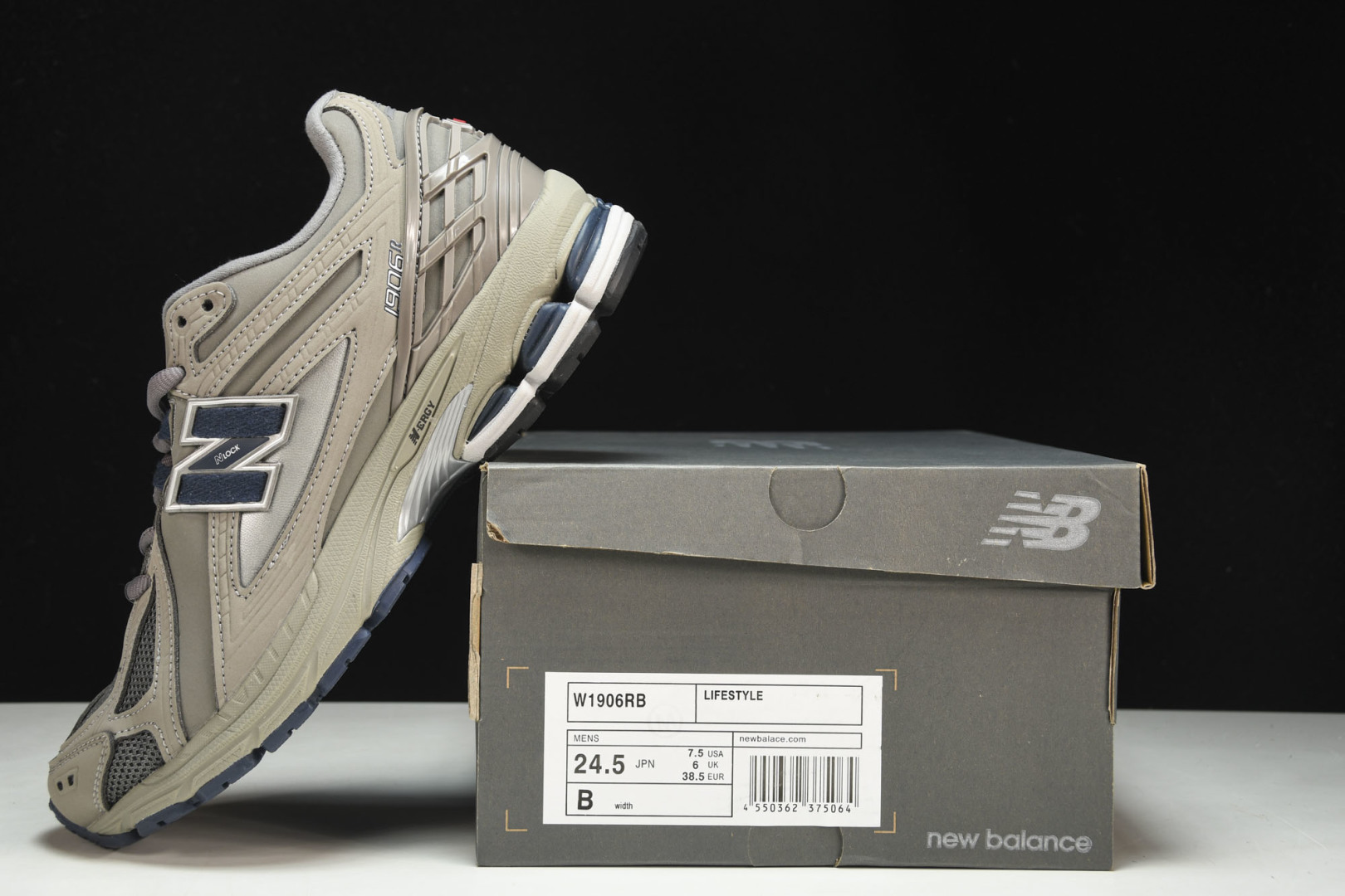  New Balance 1906系列复古老爹风休闲运动慢跑鞋 W1906RB 尺码 36 37 37.