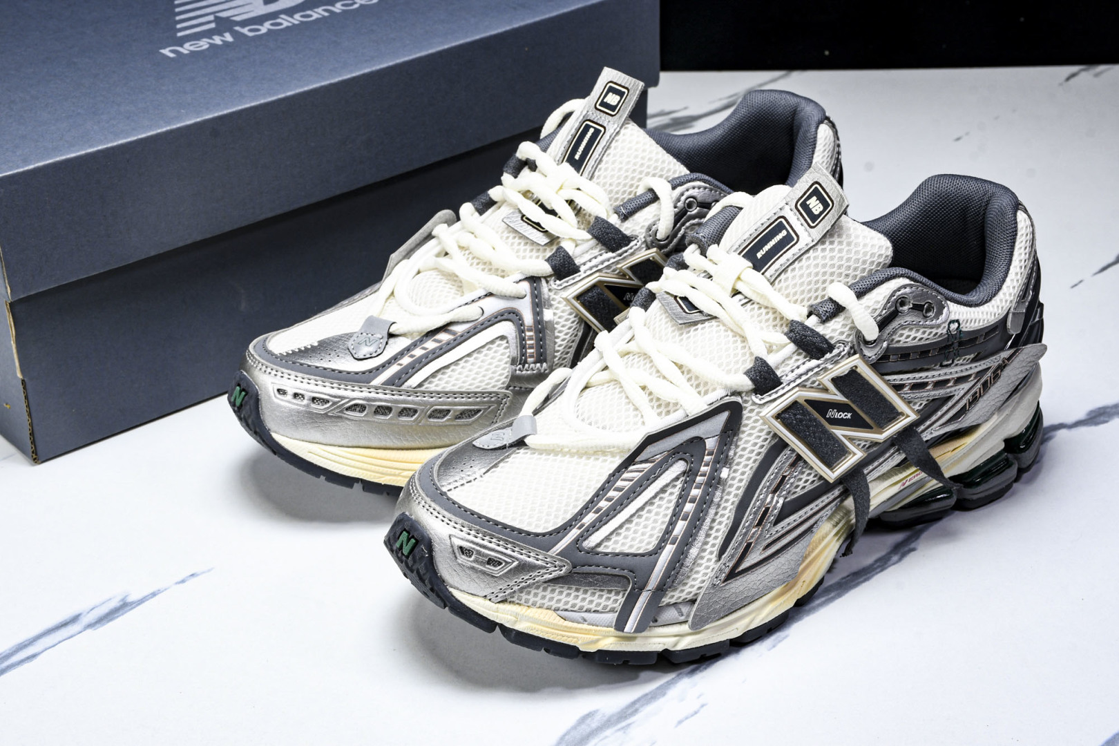  New Balance NB 1906R 白色灰色 男女鞋 M1906AD 尺码 36 37 37.5