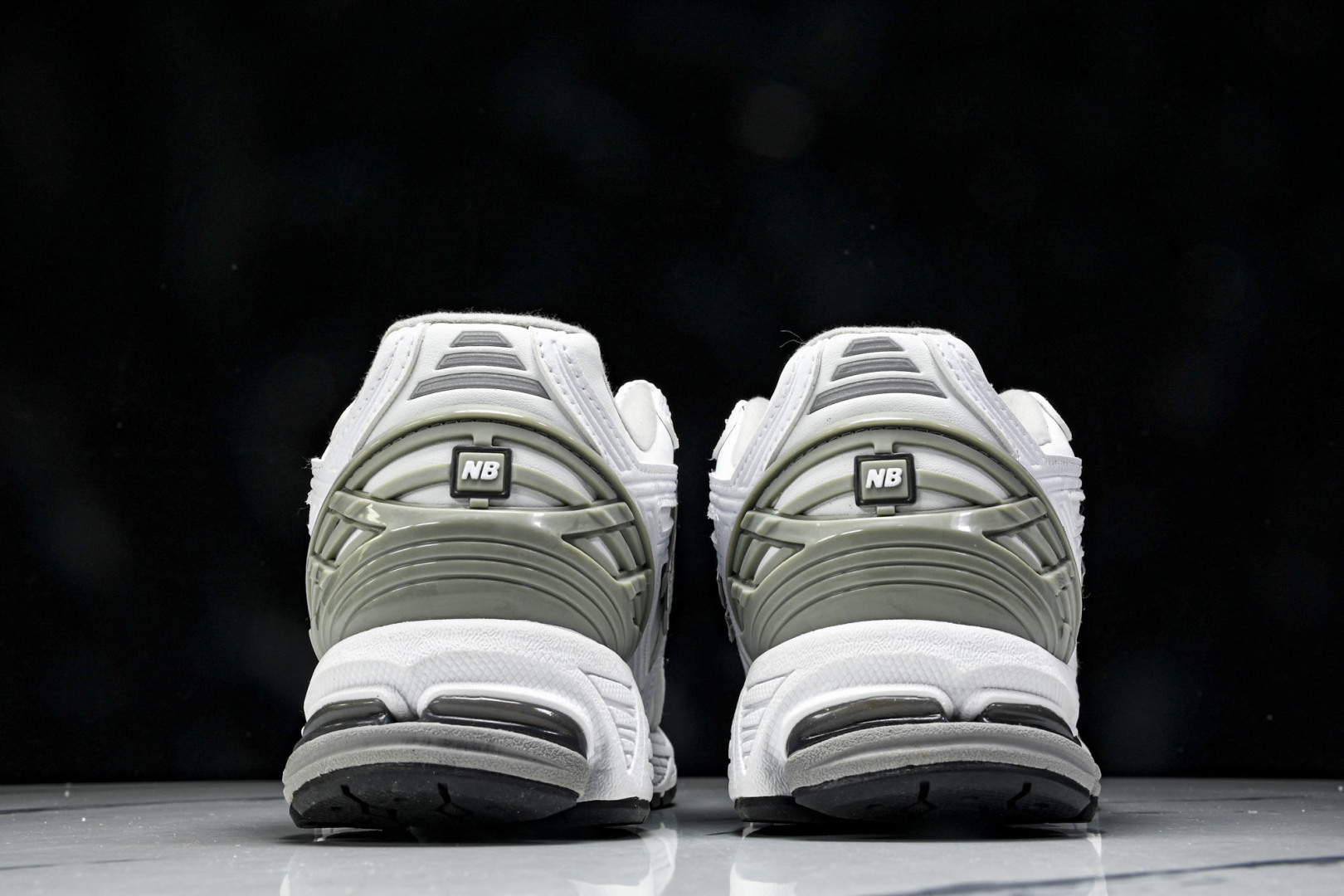  New Balance NB 1906R 白色灰色 男女鞋 M1906RE 尺码 36 37 37.5