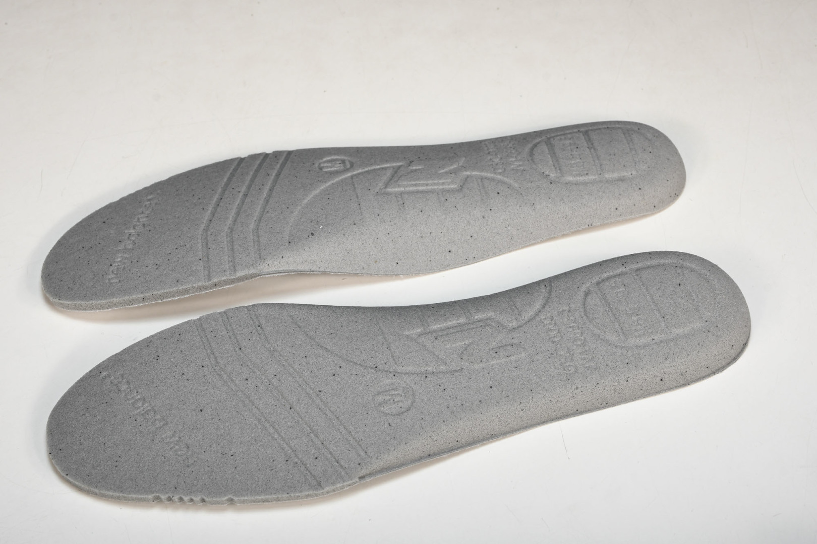  New Balance NB 1906R 白银 M1906RA 尺码 36 37 37.5 38 38