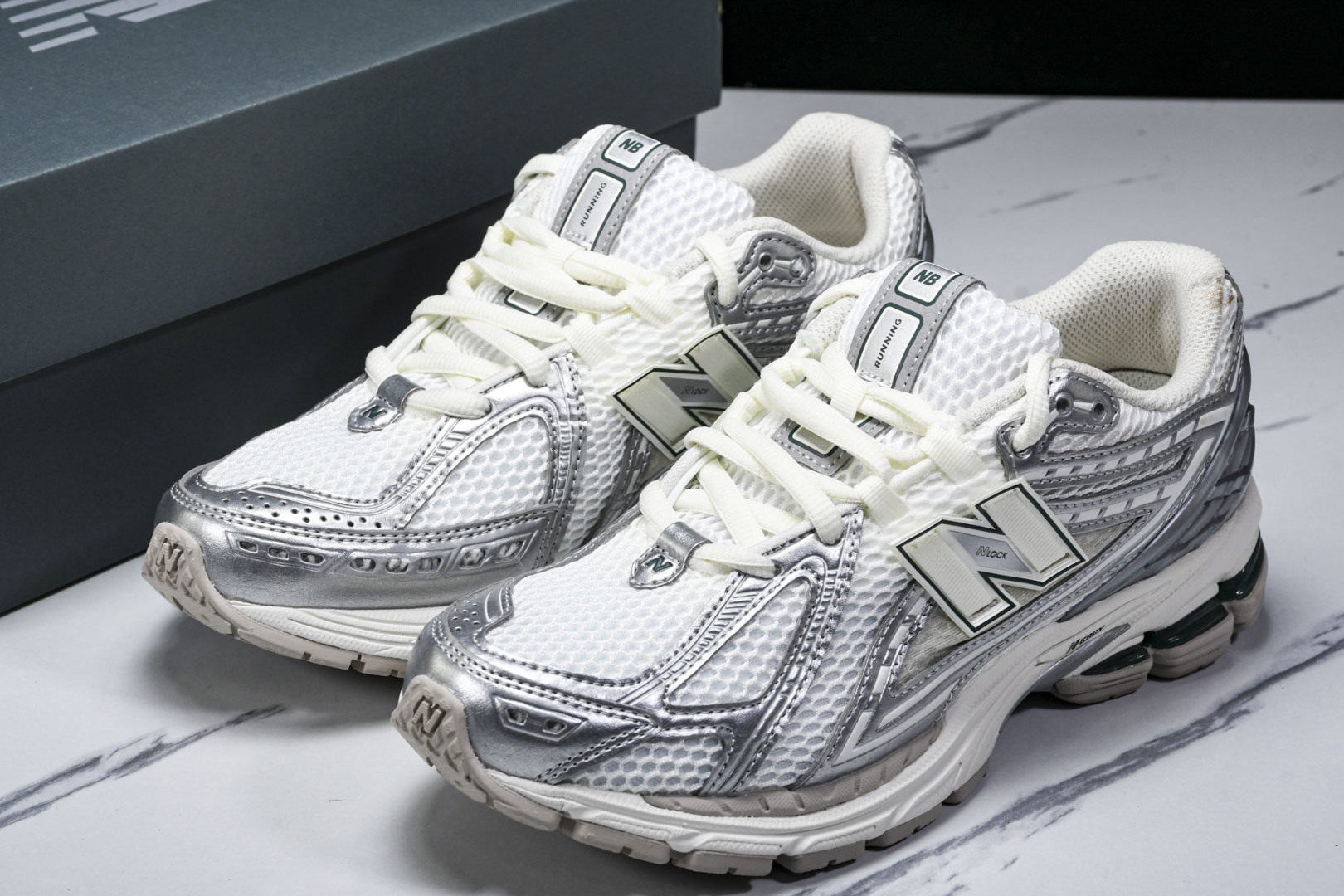  New Balance NB 1906R 白银 M1906REE 尺码 36 37 37.5 38 3