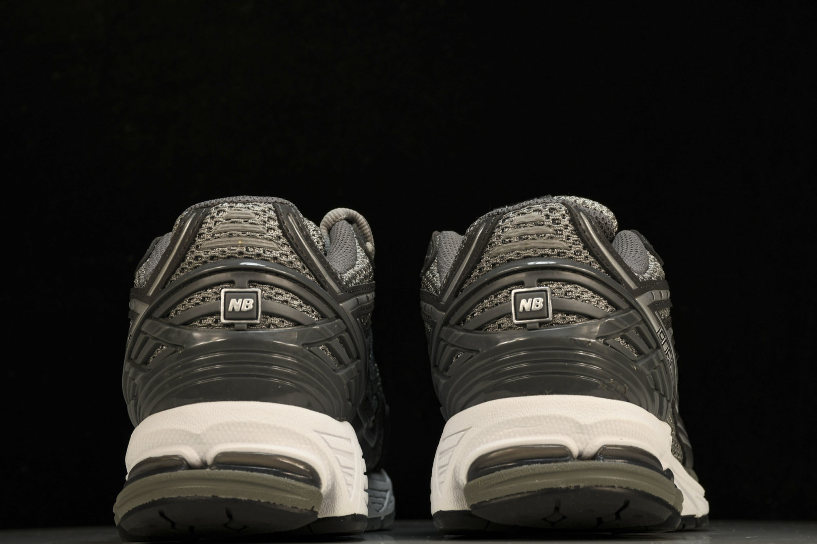  New Balance NB 1906R 灰色 M1906RJS 尺码 36 37 37.5 38 3