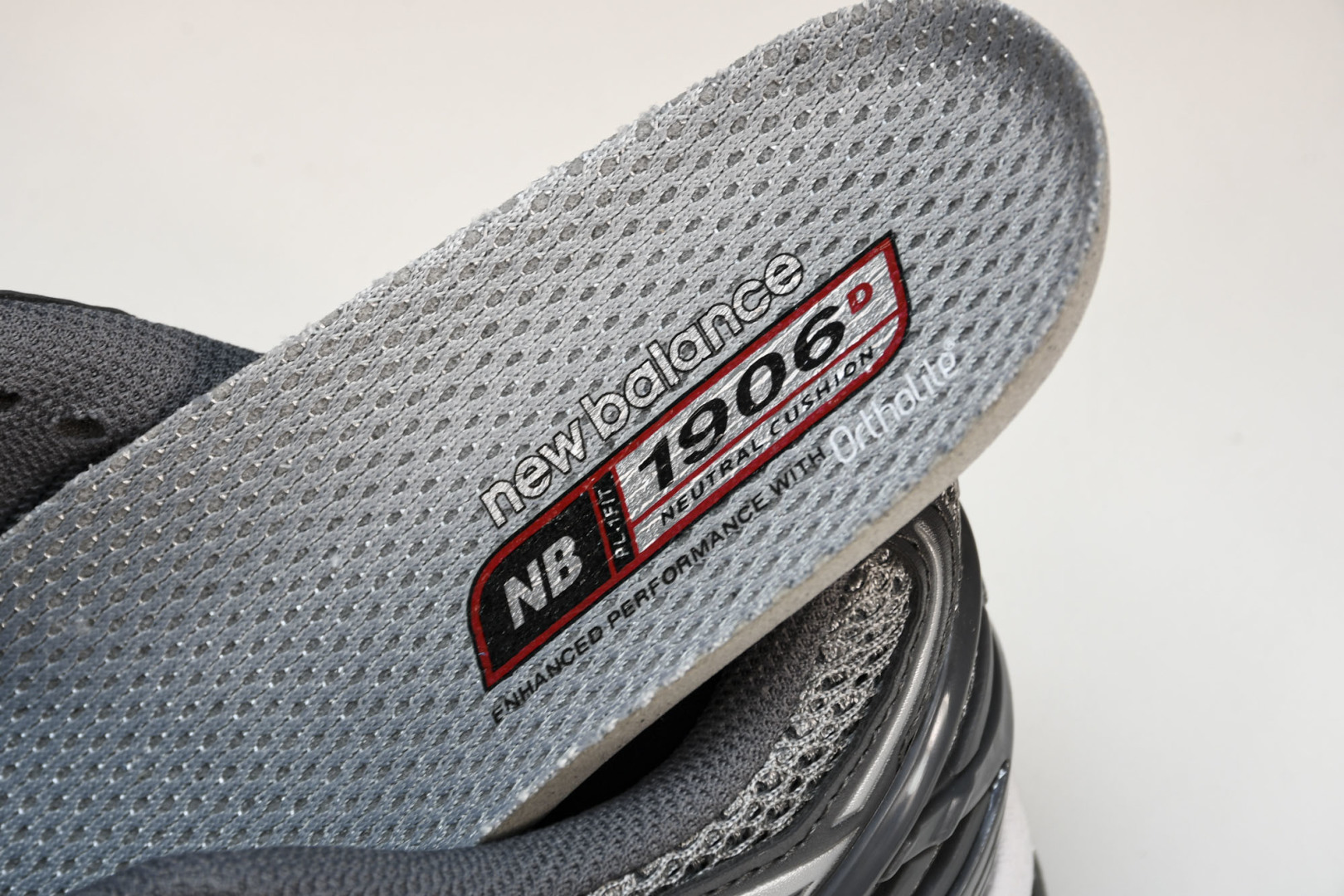  New Balance NB 1906R 灰色 M1906RJS 尺码 36 37 37.5 38 3