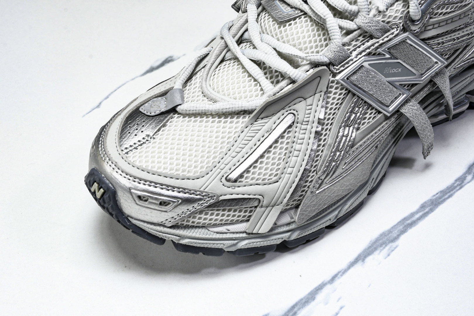  New Balance NB 1906R 灰色 男女鞋 M1906AG 尺码 36 37 37.5 3