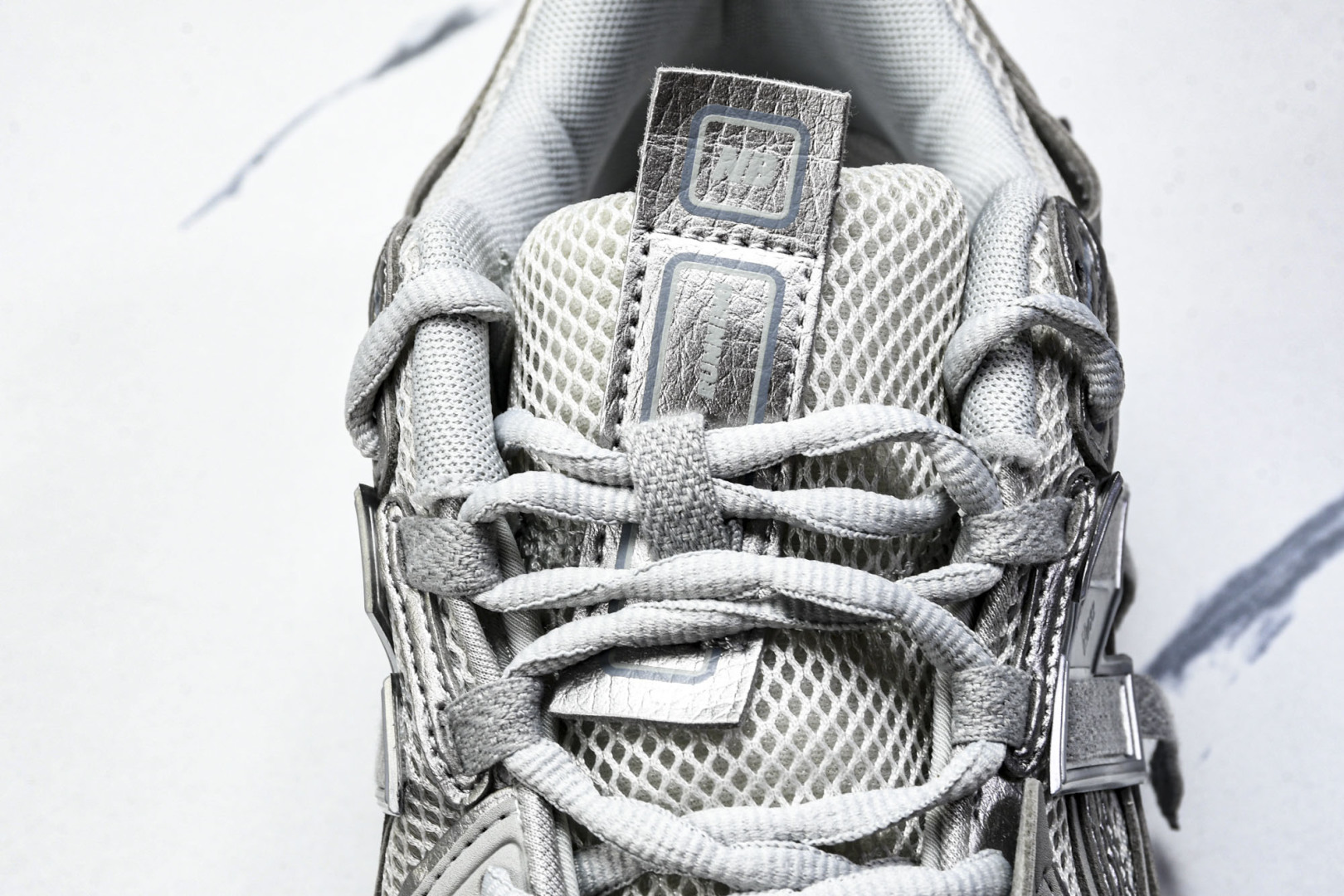  New Balance NB 1906R 灰色 男女鞋 M1906AG 尺码 36 37 37.5 3