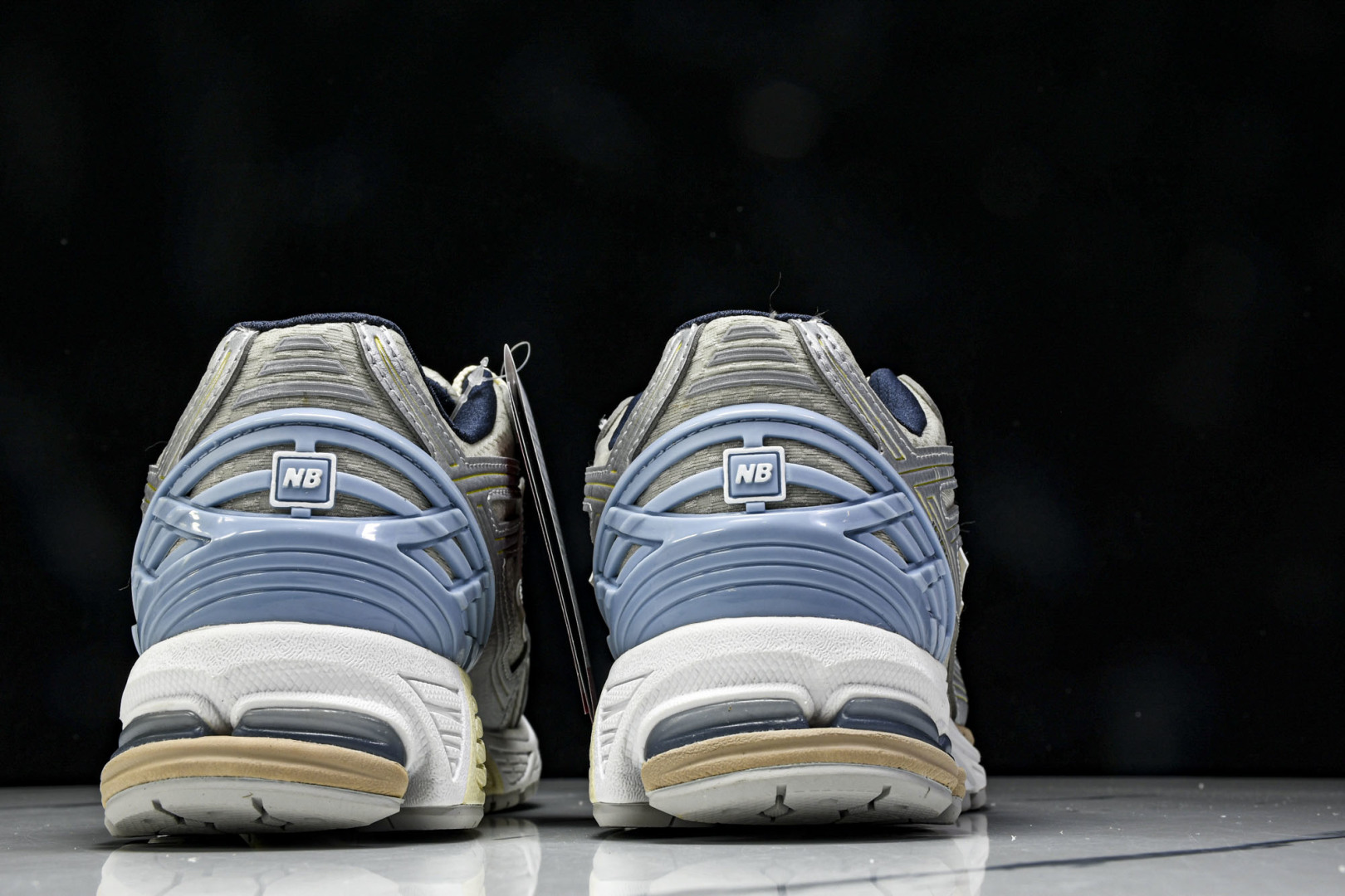  New Balance NB 1906R 蓝色银色  男女鞋 M1906RA 尺码 36 37 37.