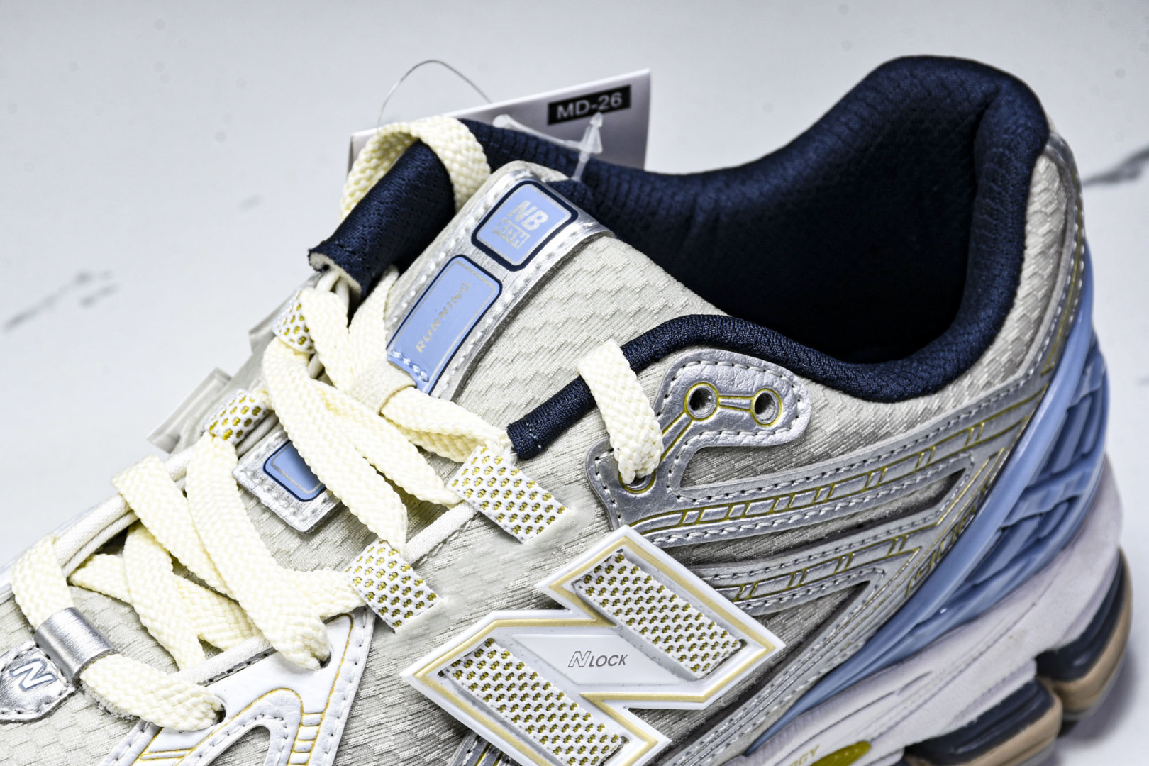  New Balance NB 1906R 蓝色银色  男女鞋 M1906RA 尺码 36 37 37.
