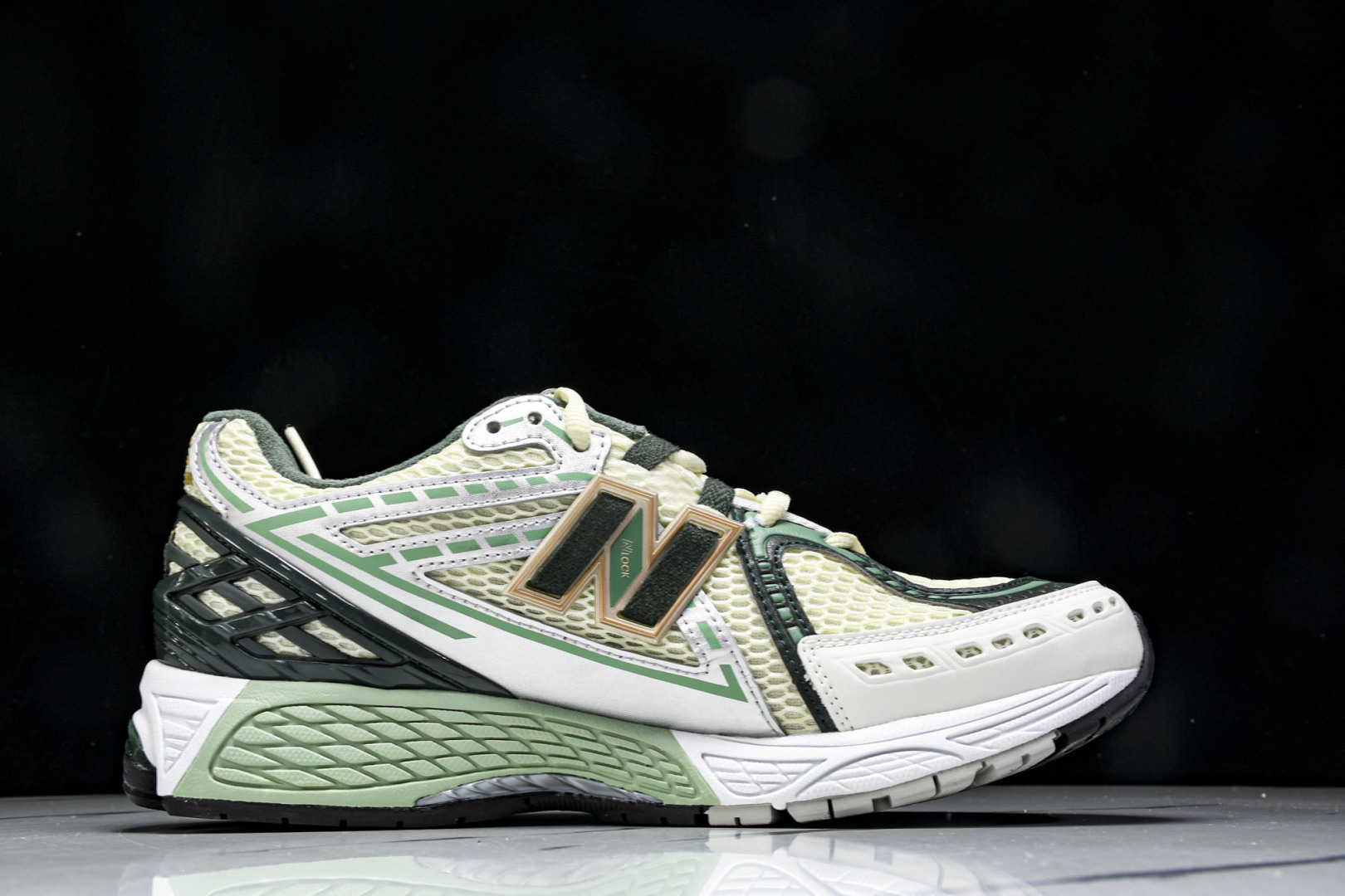  New Balance NB 1906R 绿金 男女鞋 M1906RL1 尺码 36 37 37.5 