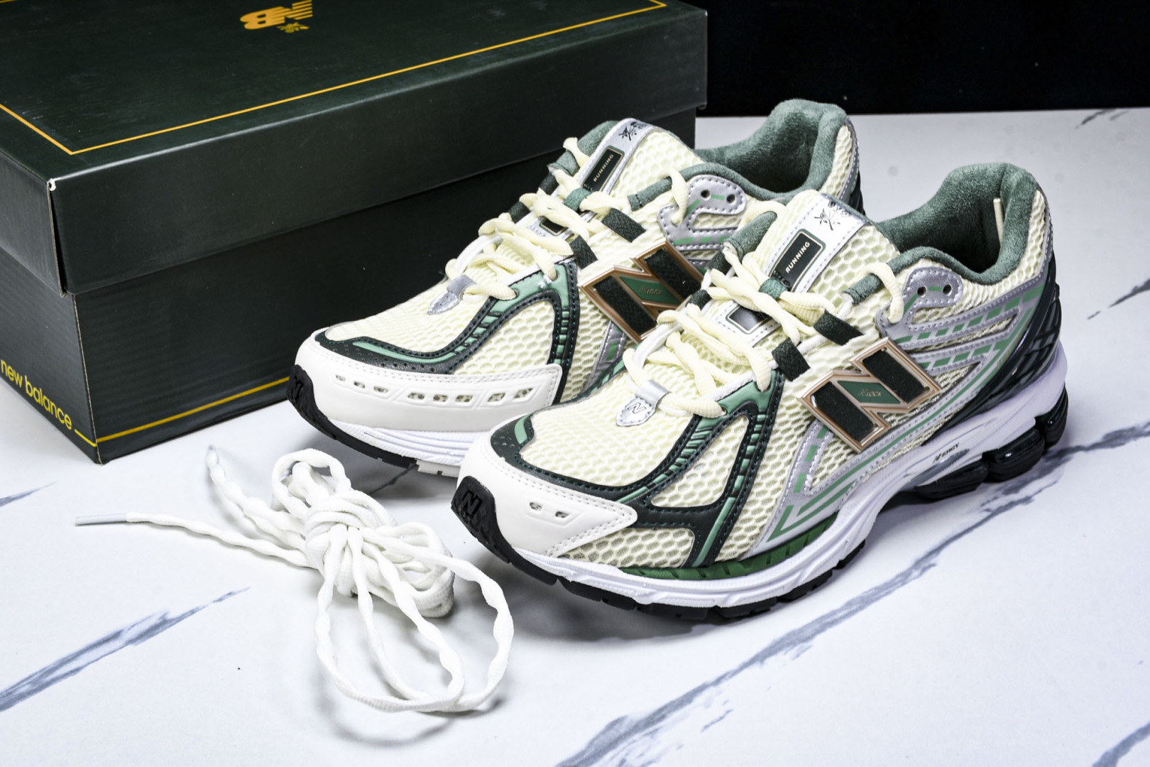  New Balance NB 1906R 绿金 男女鞋 M1906RL1 尺码 36 37 37.5 