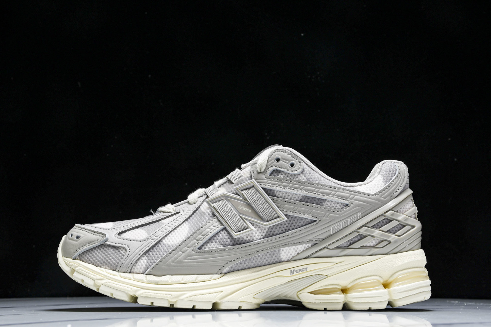  New Balance NB 1906R 米灰 M1906RPA 尺码 36 37 37.5 38 3