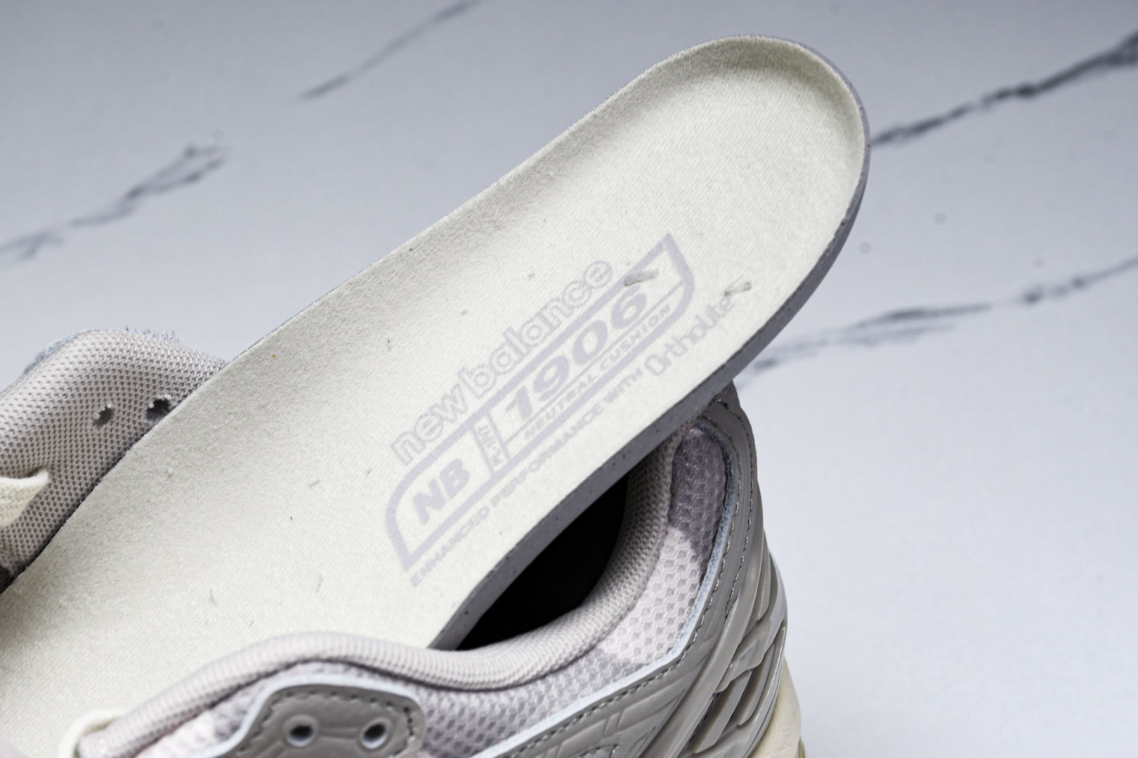  New Balance NB 1906R 米灰 M1906RPA 尺码 36 37 37.5 38 3