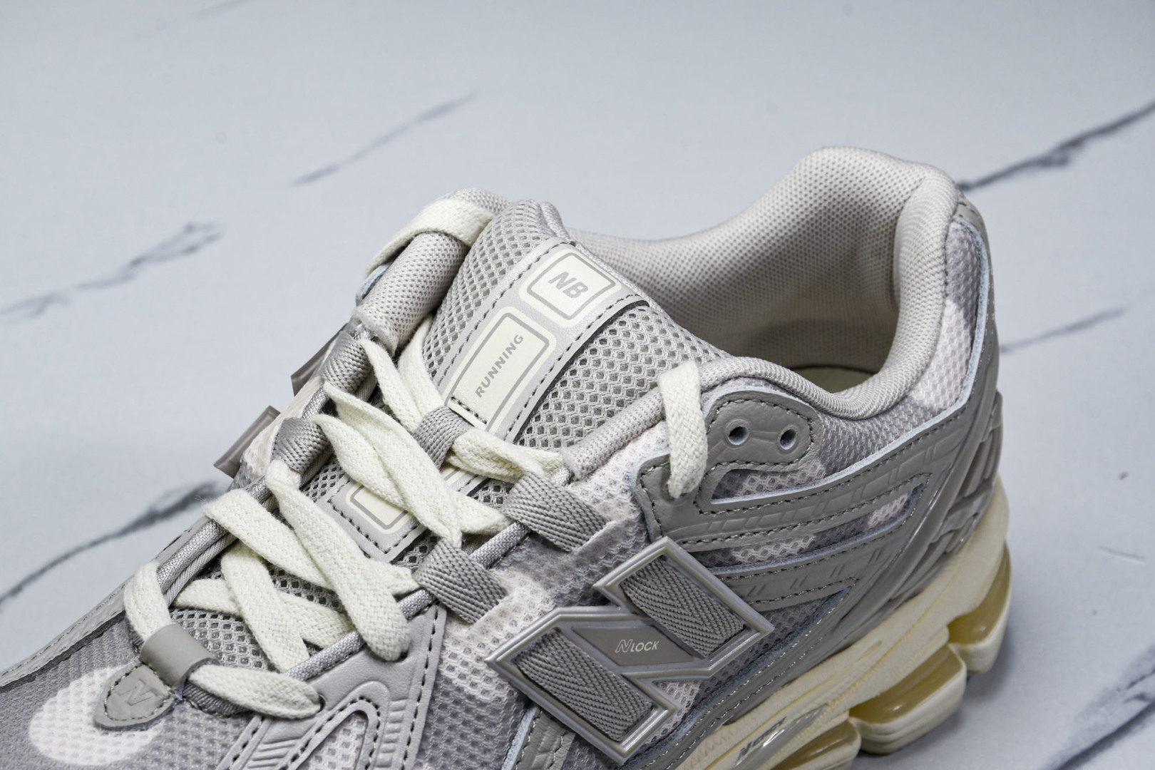 New Balance NB 1906R 米灰 M1906RPA 尺码 36 37 37.5 38 3