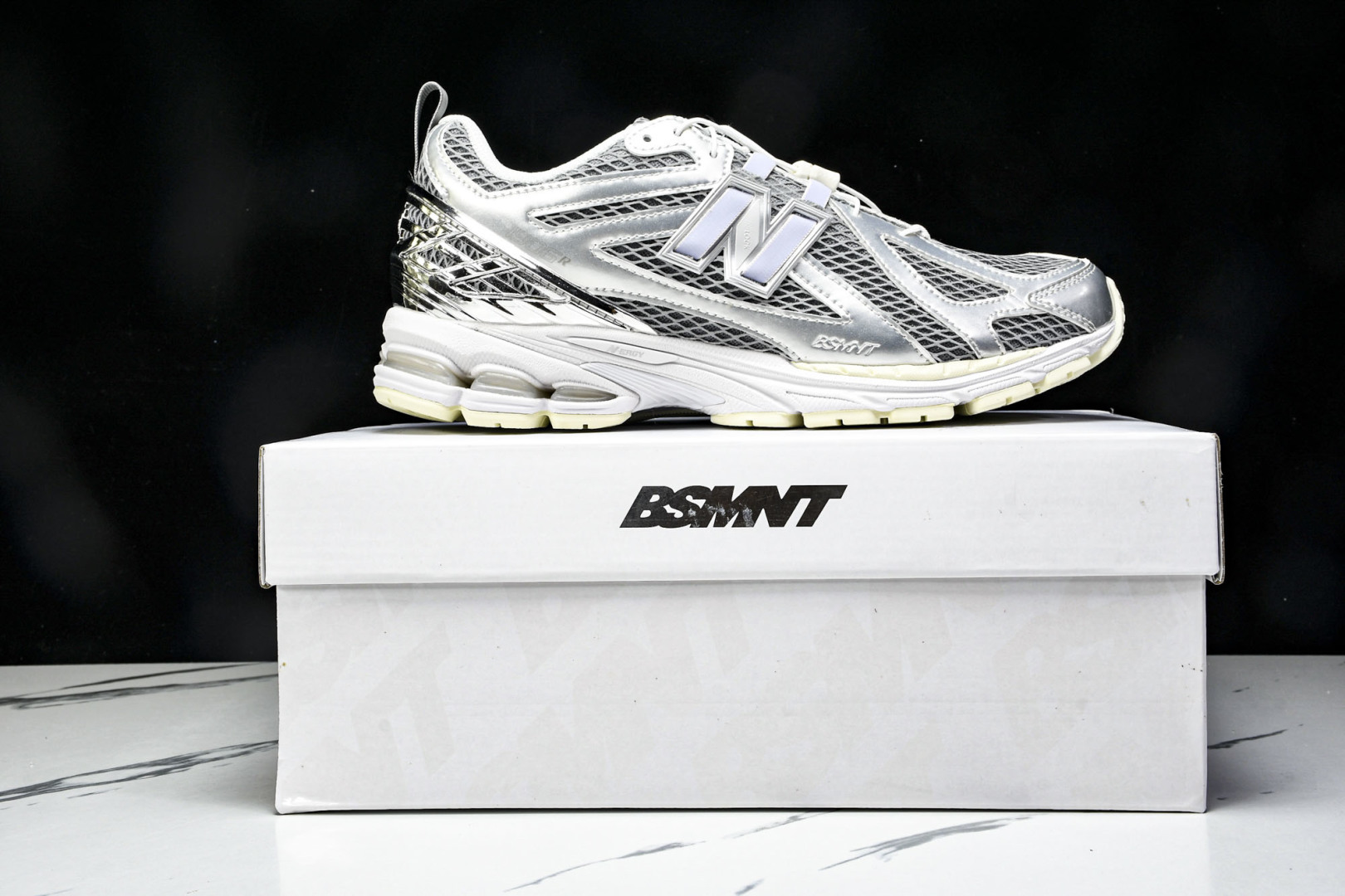  New Balance NB 1906R 银色灰色 男女鞋 M1906RBT 尺码 36 37 37.