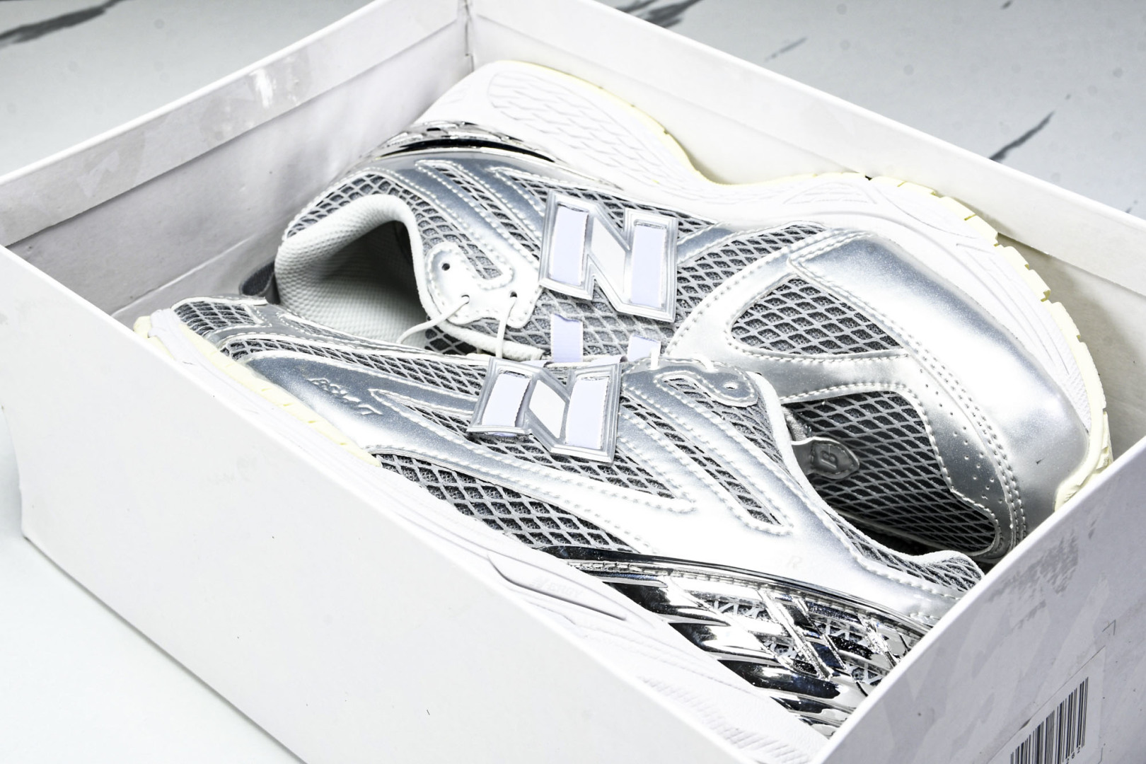  New Balance NB 1906R 银色灰色 男女鞋 M1906RBT 尺码 36 37 37.