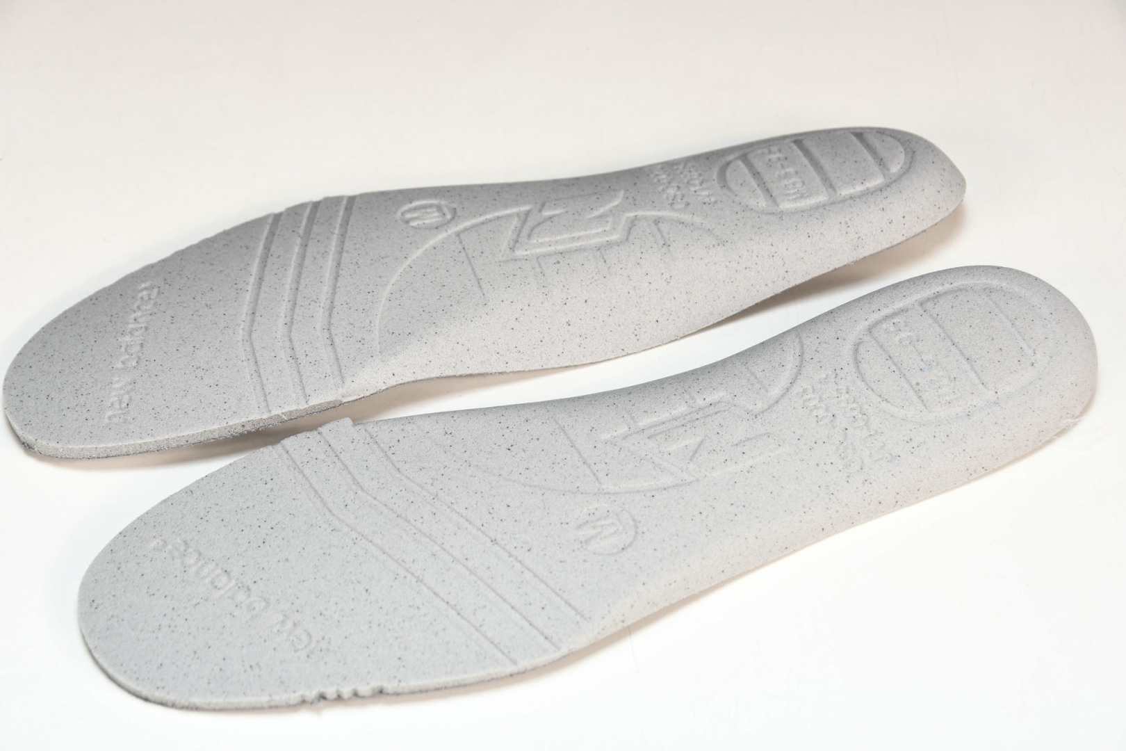  NEW BALANCE 纽巴伦RTI联名款 M1906RB 尺码 36 37 37.5 38 38.5