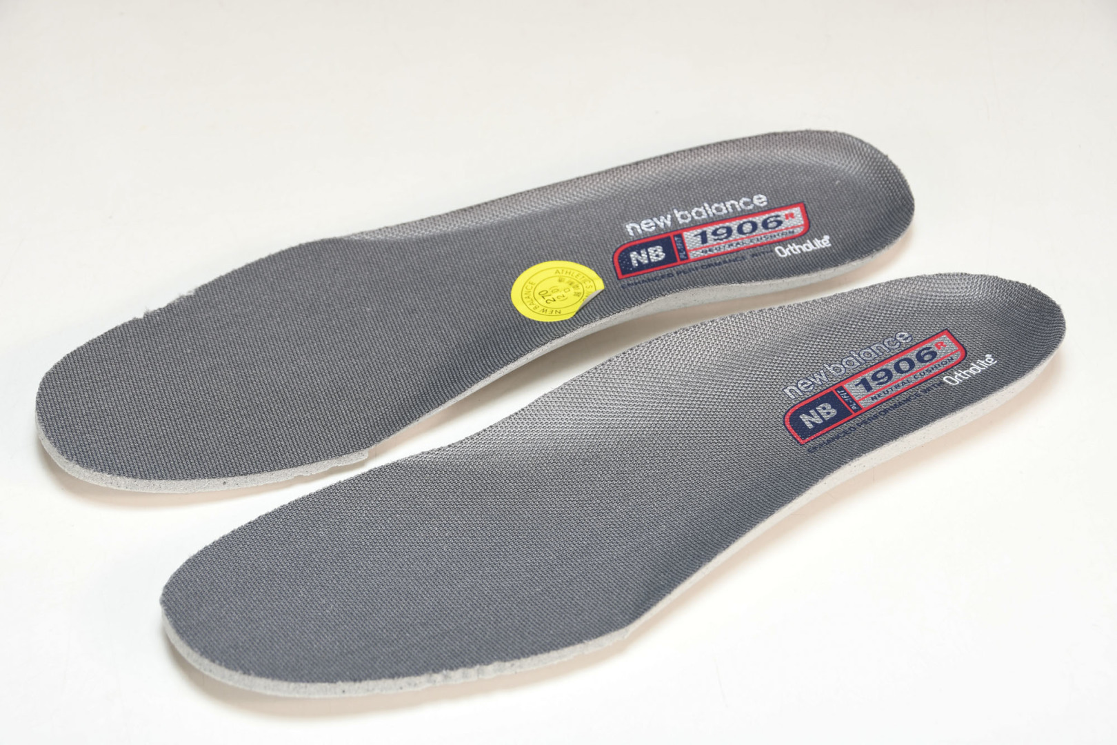  NEW BALANCE 纽巴伦RTI联名款 M1906RB 尺码 36 37 37.5 38 38.5