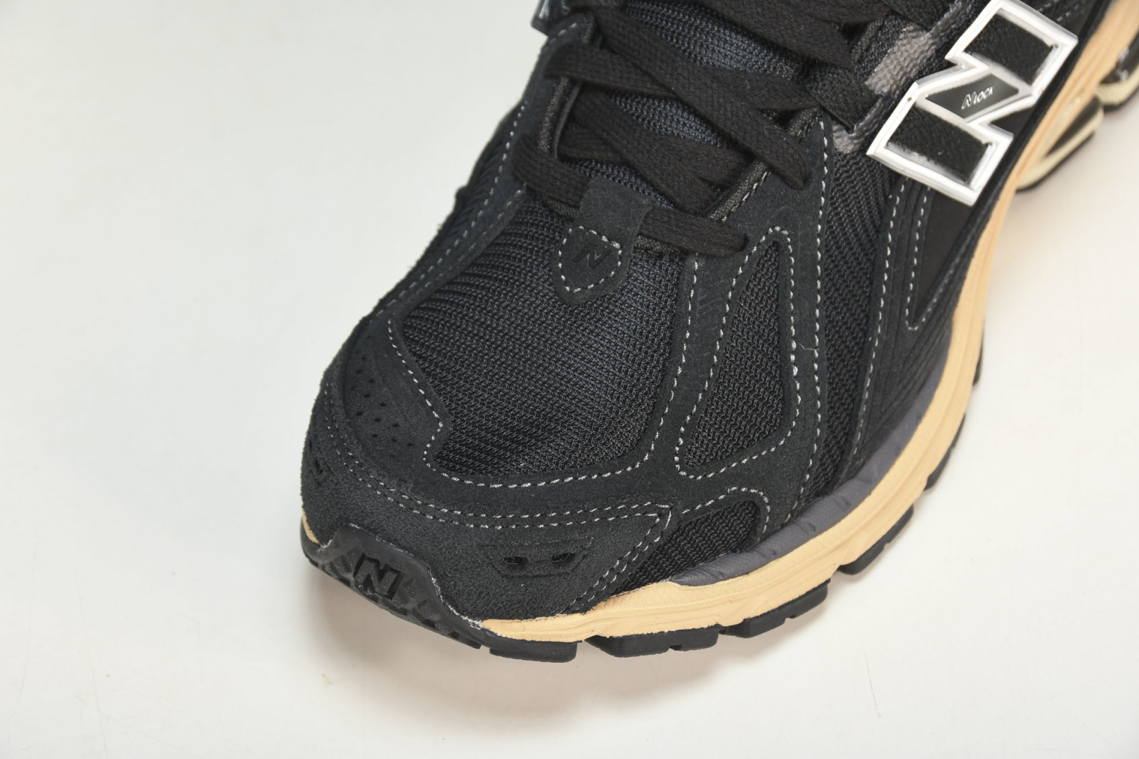  NEW BALANCE 纽巴伦RTI联名款 M1906RK 尺码 36 37 37.5 38 38.5