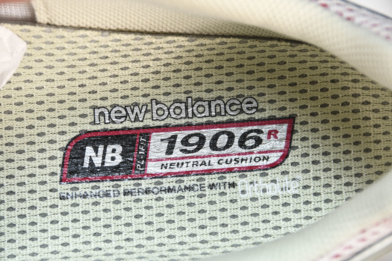  NEW BALANCE 纽巴伦RTI联名款 M1906RO 尺码 36 37 37.5 38 38.5