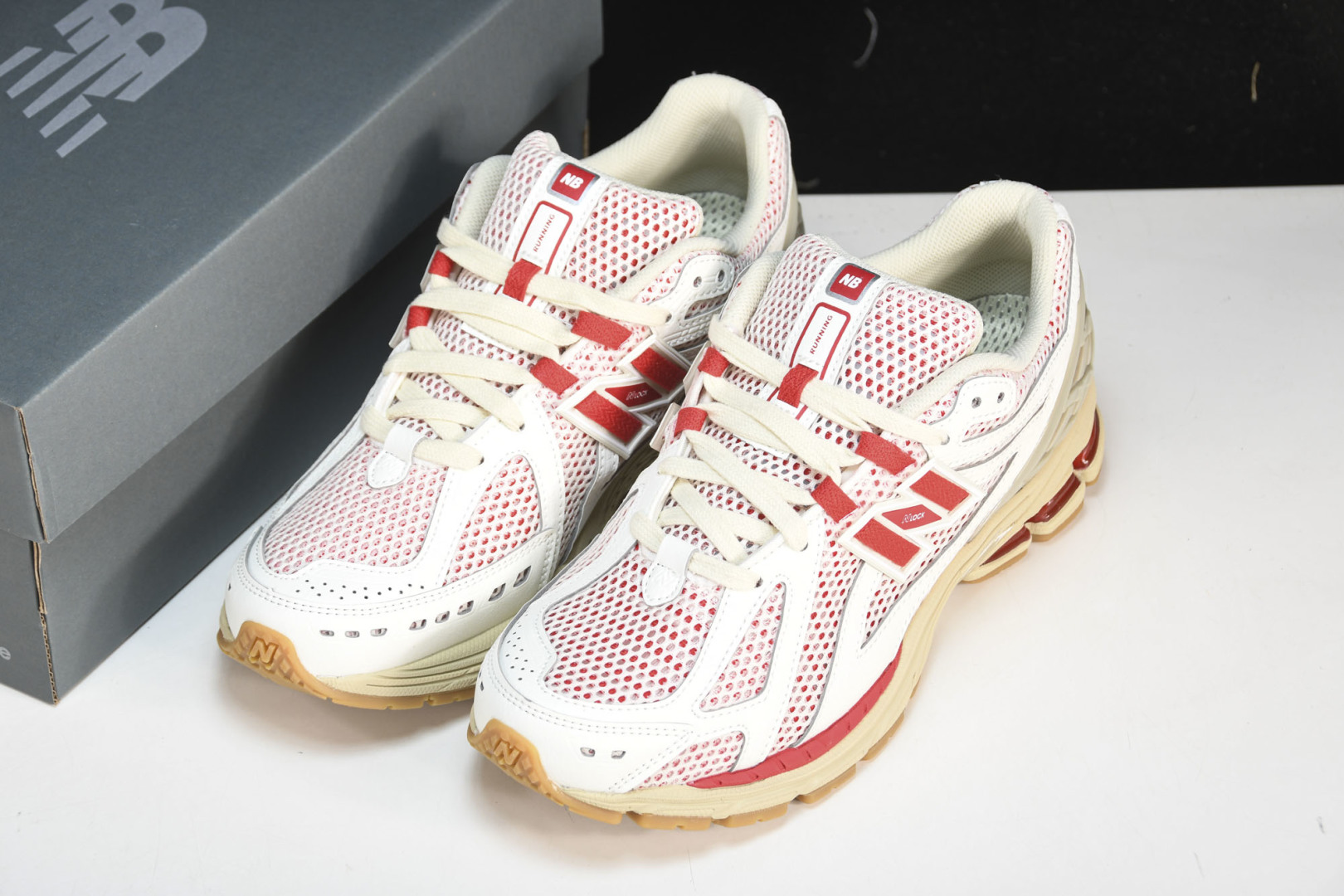  NEW BALANCE 纽巴伦RTI联名款 M1906RO 尺码 36 37 37.5 38 38.5