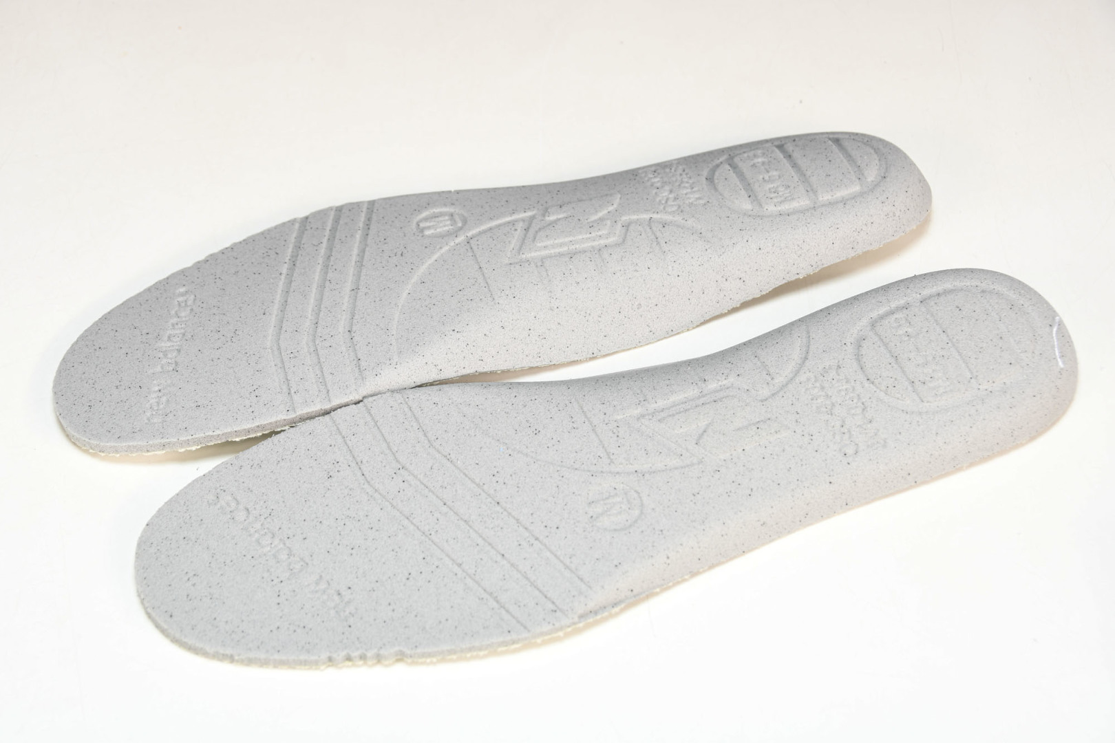  NEW BALANCE 纽巴伦RTI联名款 M1906RO 尺码 36 37 37.5 38 38.5