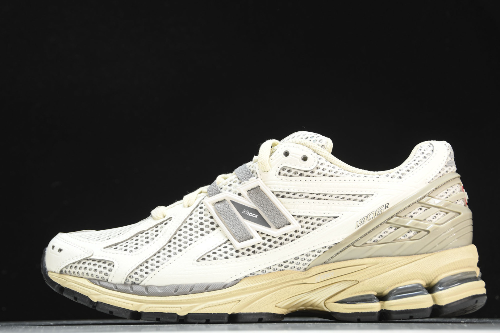  NEW BALANCE 纽巴伦RTI联名款 M1906RP 尺码 36 37 37.5 38 38.5