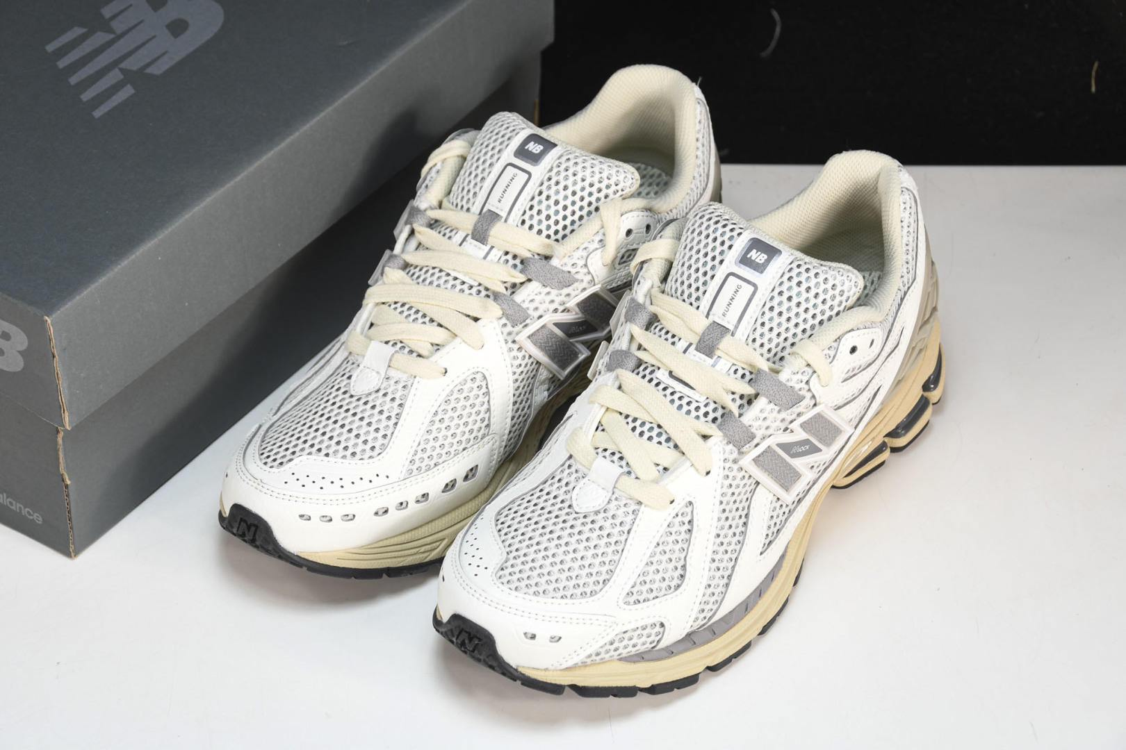  NEW BALANCE 纽巴伦RTI联名款 M1906RP 尺码 36 37 37.5 38 38.5
