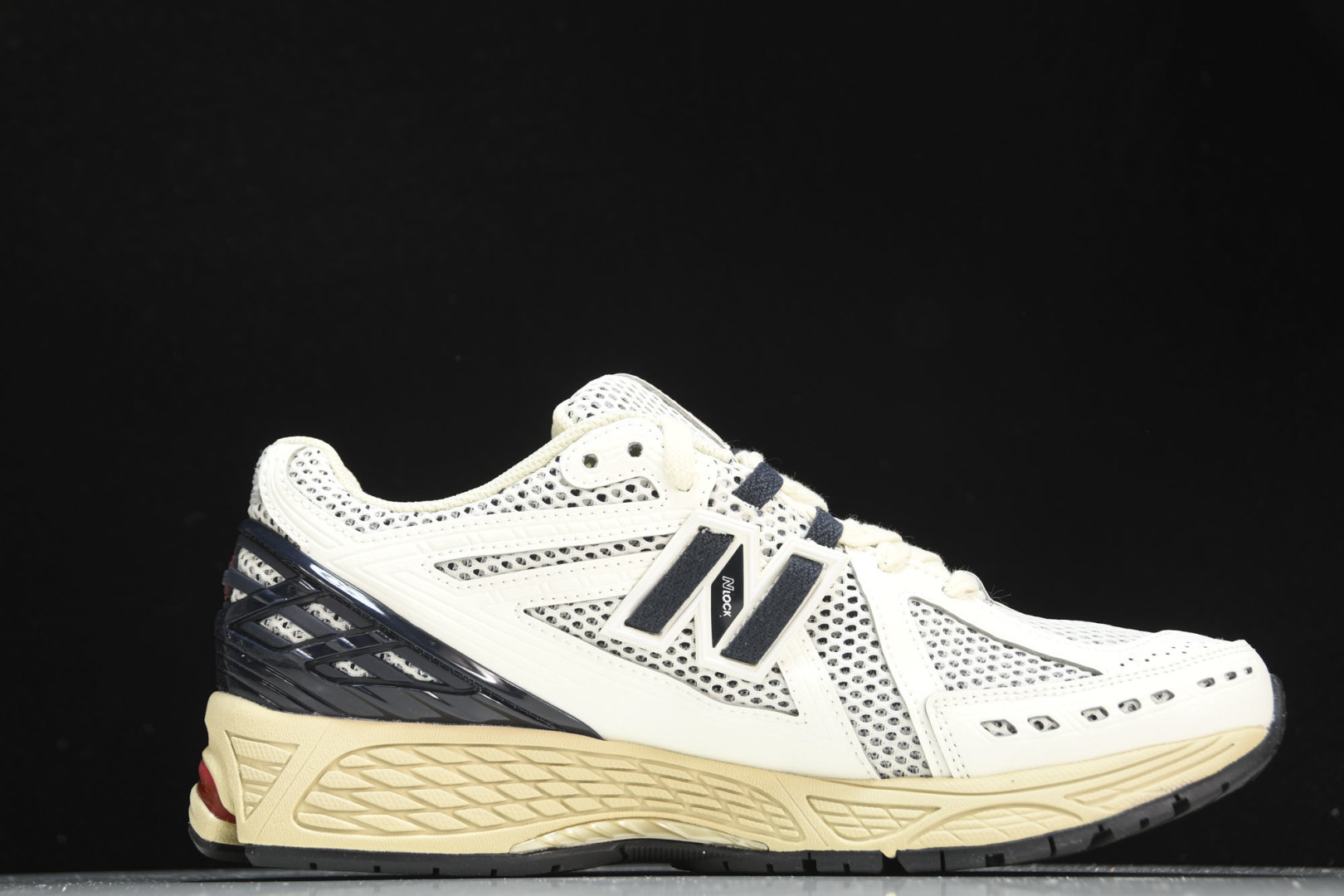  NEW BALANCE 纽巴伦RTI联名款 M1906RR 尺码 36 37 37.5 38 38.5