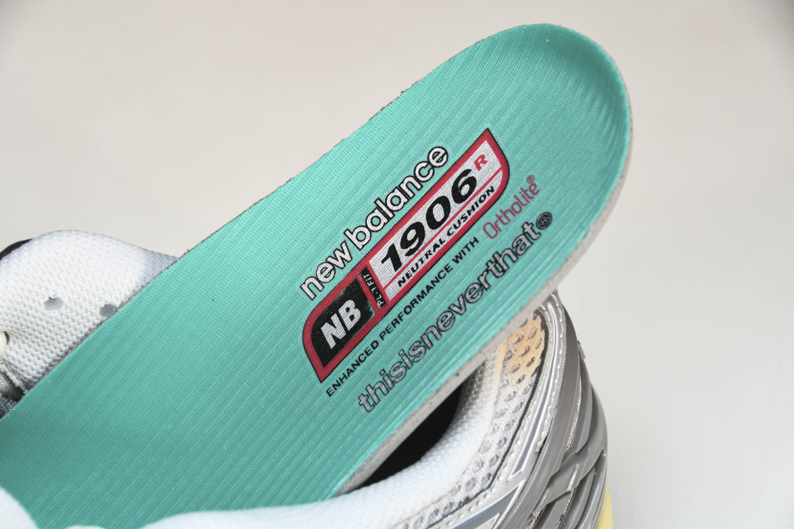  NEW BALANCE 纽巴伦RTI联名款 M1906RTI 尺码 36 37 37.5 38 38.