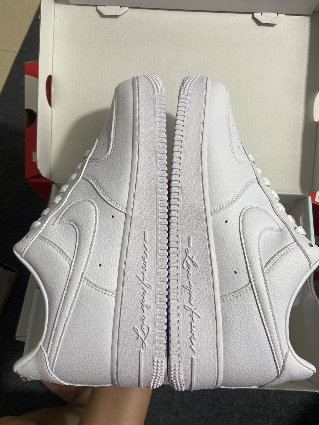 AF1 Drake联名 尺码：35.5-47.5

纯原版出品-NOCTA x NK Air Force