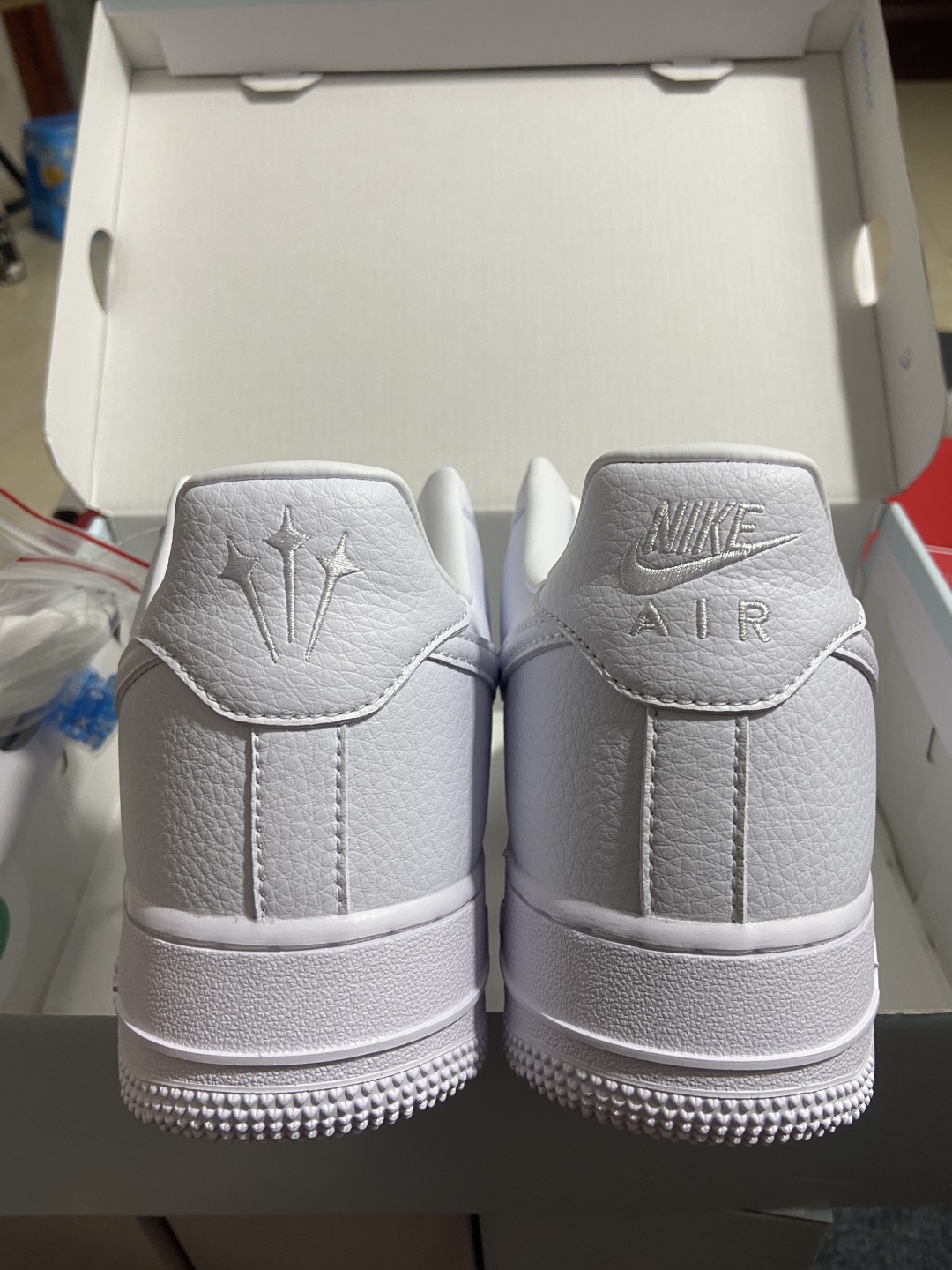 AF1 Drake联名 尺码：35.5-47.5

纯原版出品-NOCTA x NK Air Force