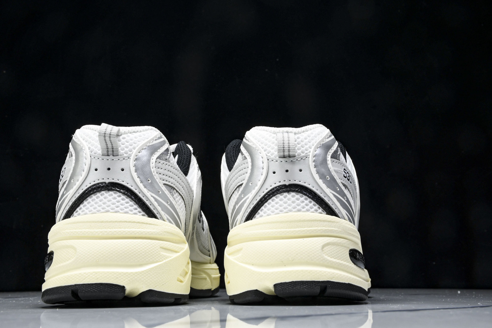   New Balance 530 银色 MR530TA 尺寸 36 37 37.5 38 38.5 3